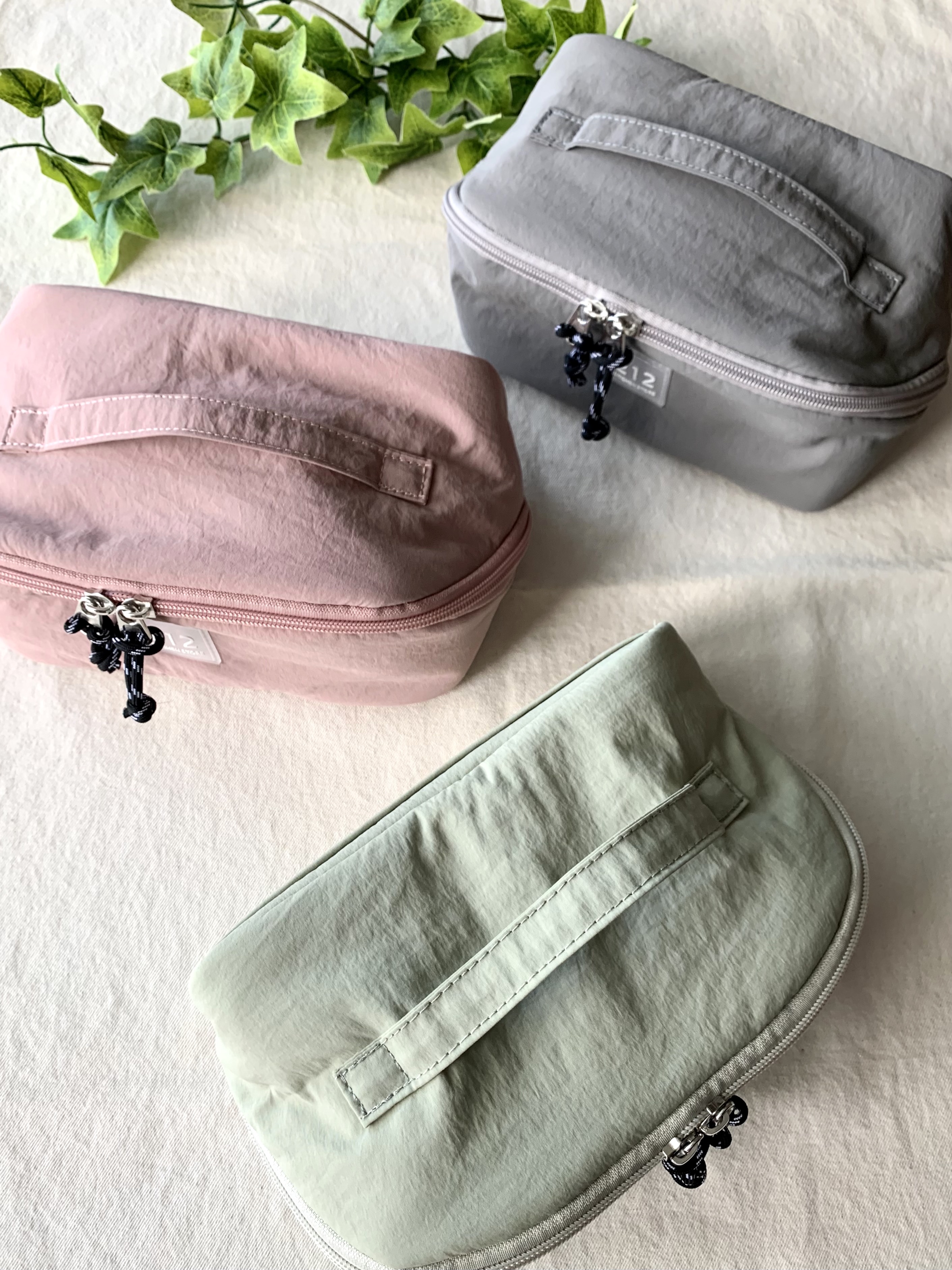 mikachoさんの「212 KITCHEN STORE｜ぐるっとジッパーランチバッグ GR ＜212Kオリジナル＞」を使ったコーディネート