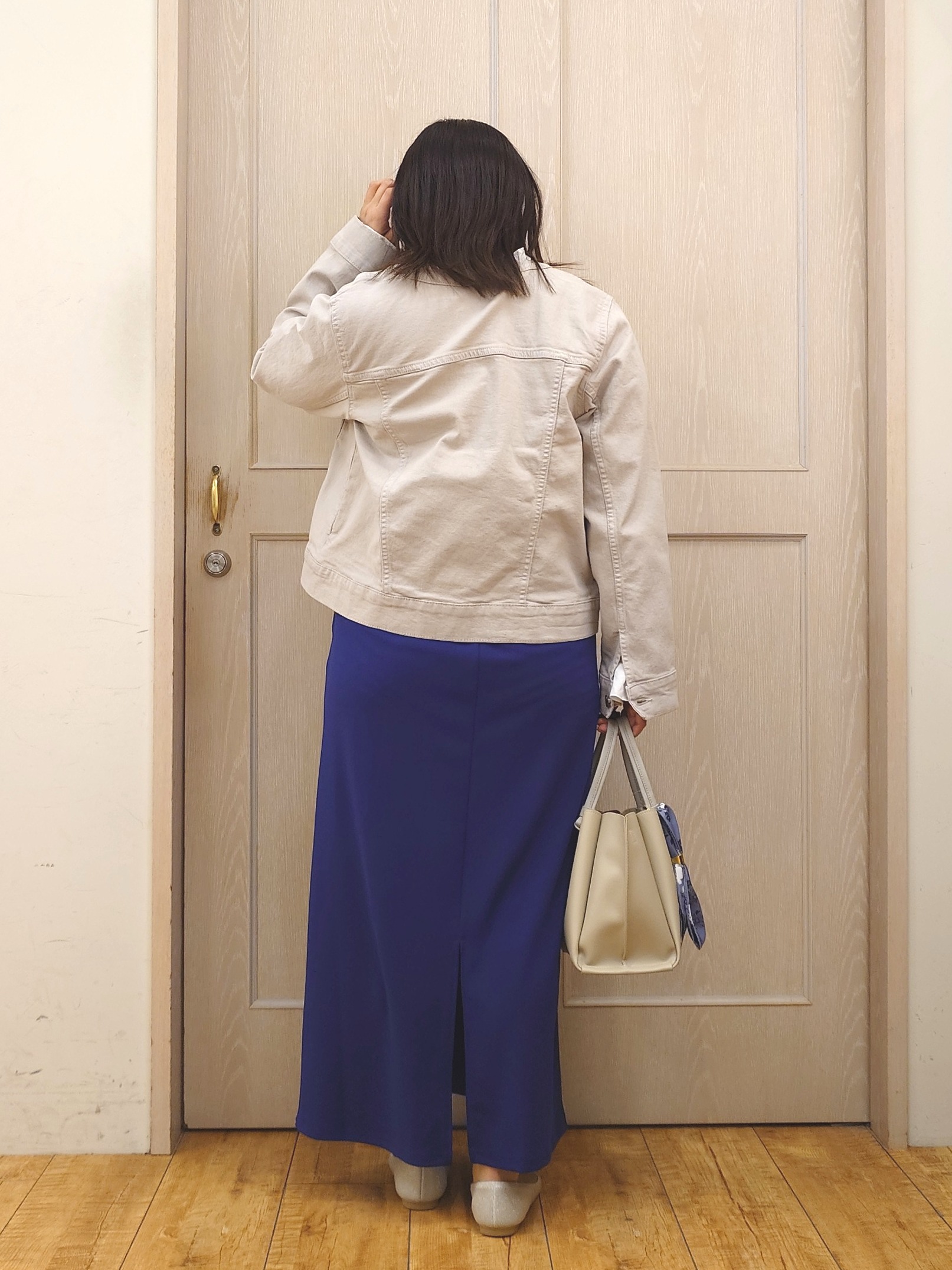 とろろさんの「SHOO･LA･RUE｜【SHOO・LA・RUE DENIM/S-LL/高レビュー】大人のための ノーカラーデニムジャケット」を使ったコーディネート