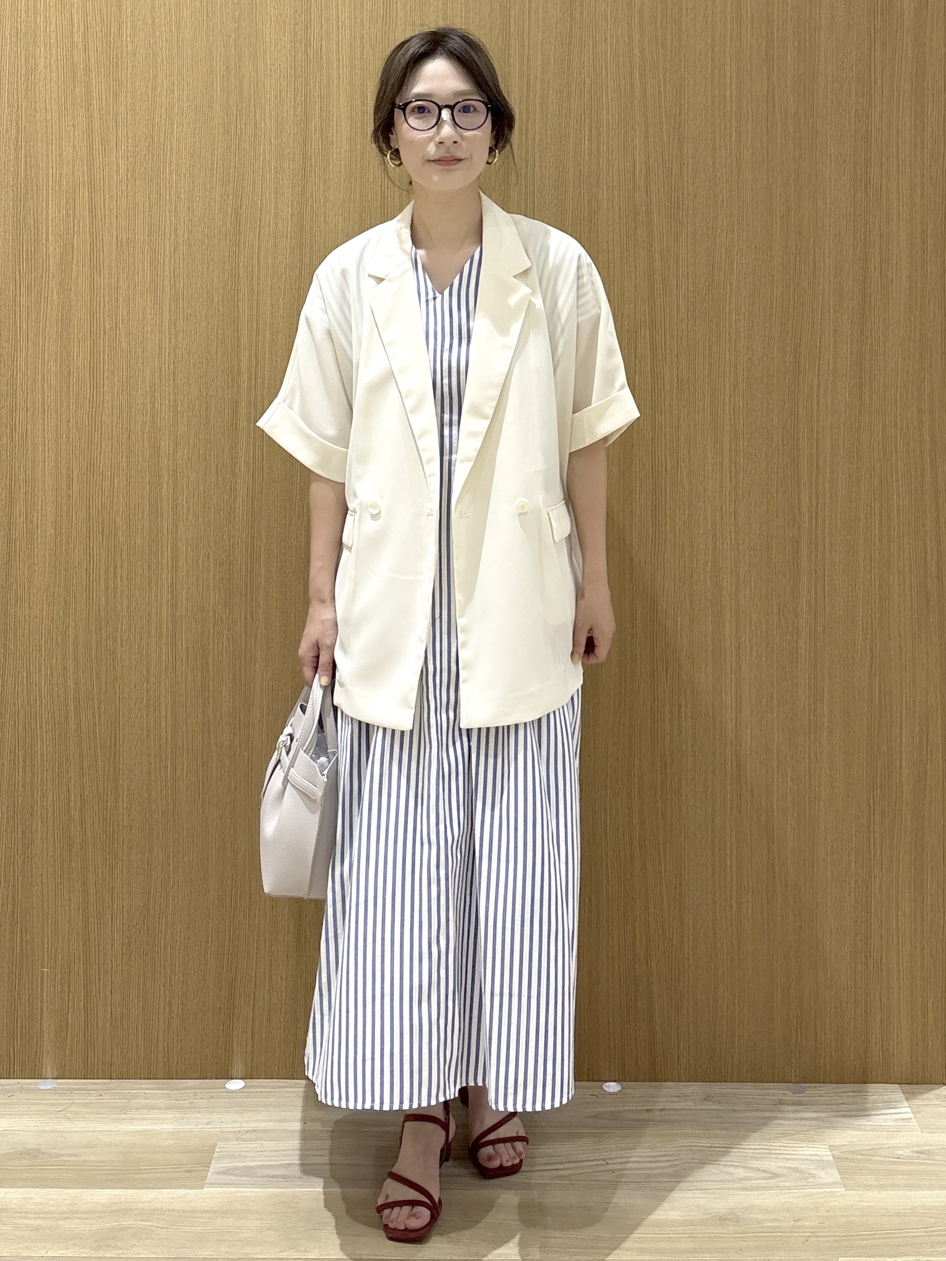 たけねぇさんの「OPAQUE.CLIP｜【接触冷感／吸水速乾／防シワ】リネンライクテーラードジャケット《洗濯機OK》」を使ったコーディネート