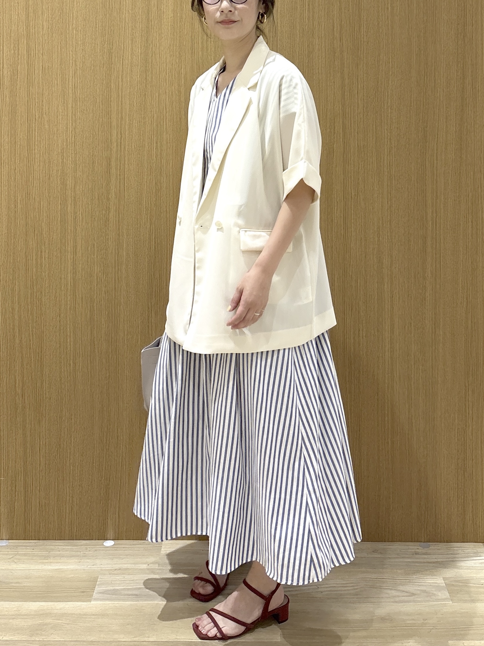 たけねぇさんの「OPAQUE.CLIP｜【接触冷感／吸水速乾／防シワ】リネンライクテーラードジャケット《洗濯機OK》」を使ったコーディネート