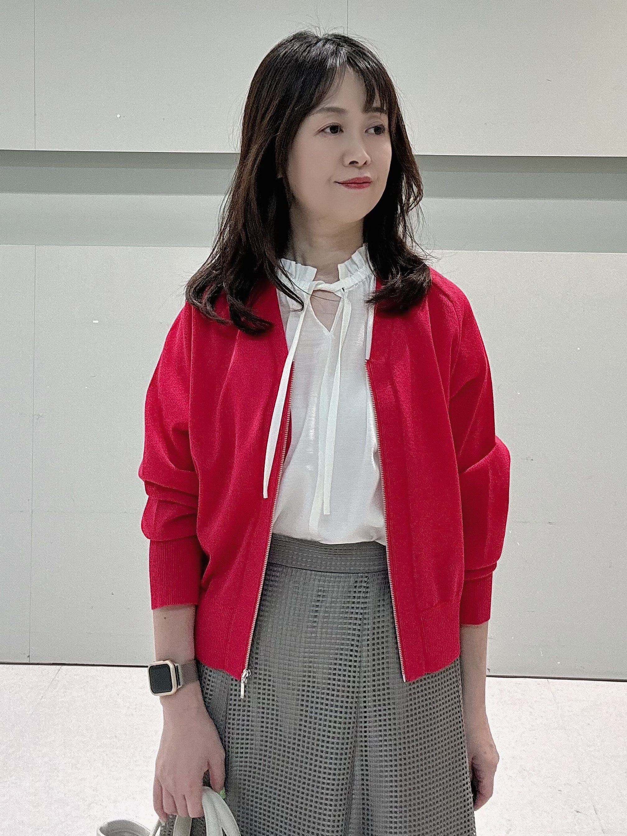 makiさんの「UNTITLED｜【アンサンブル可/日除け・冷房対策】シアーレーヨンZIPカーディガン」を使ったコーディネート