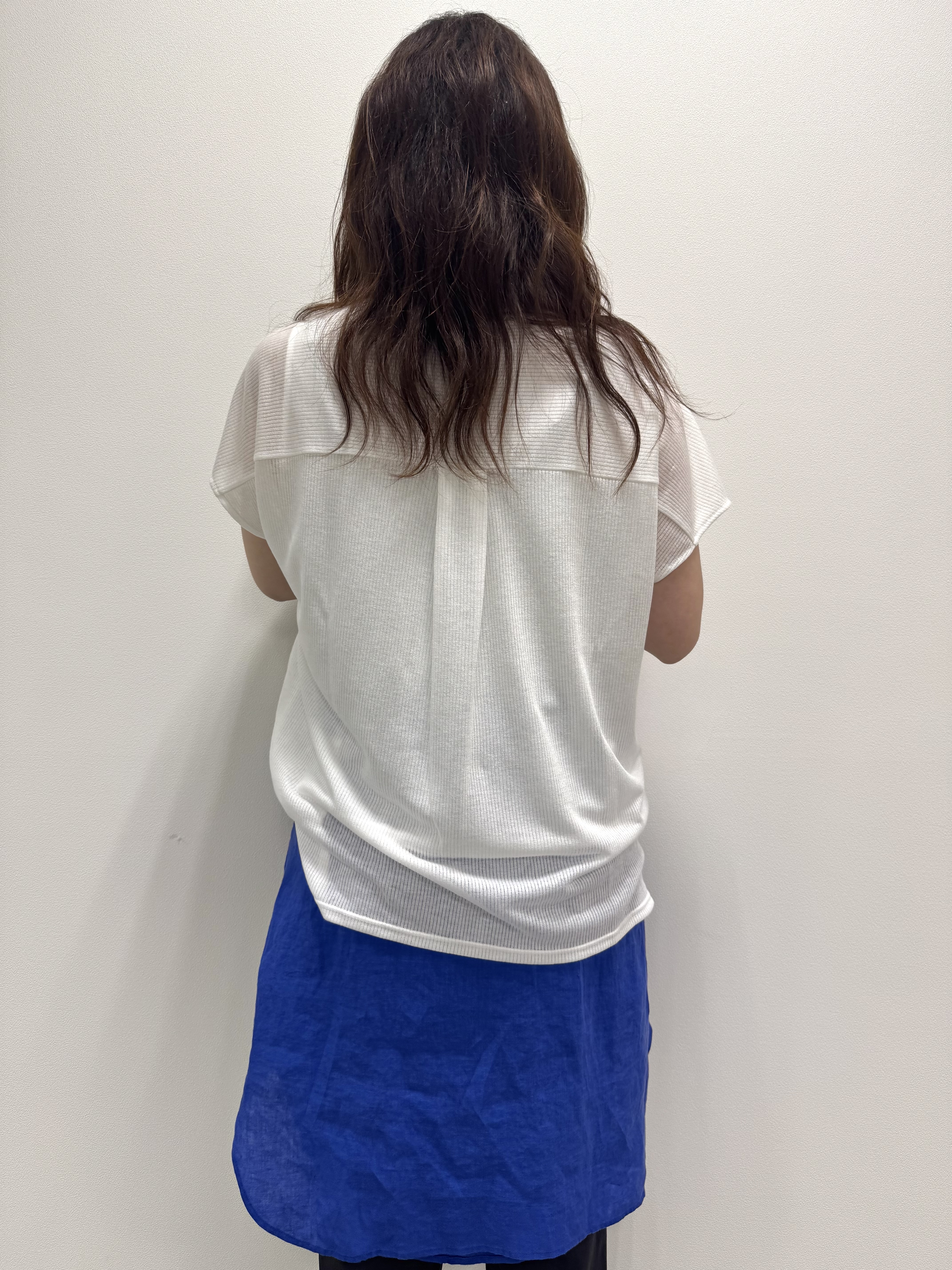 そんさんの「INDIVI｜【洗える／アンサンブル可能】シアースストライプトップス」を使ったコーディネート