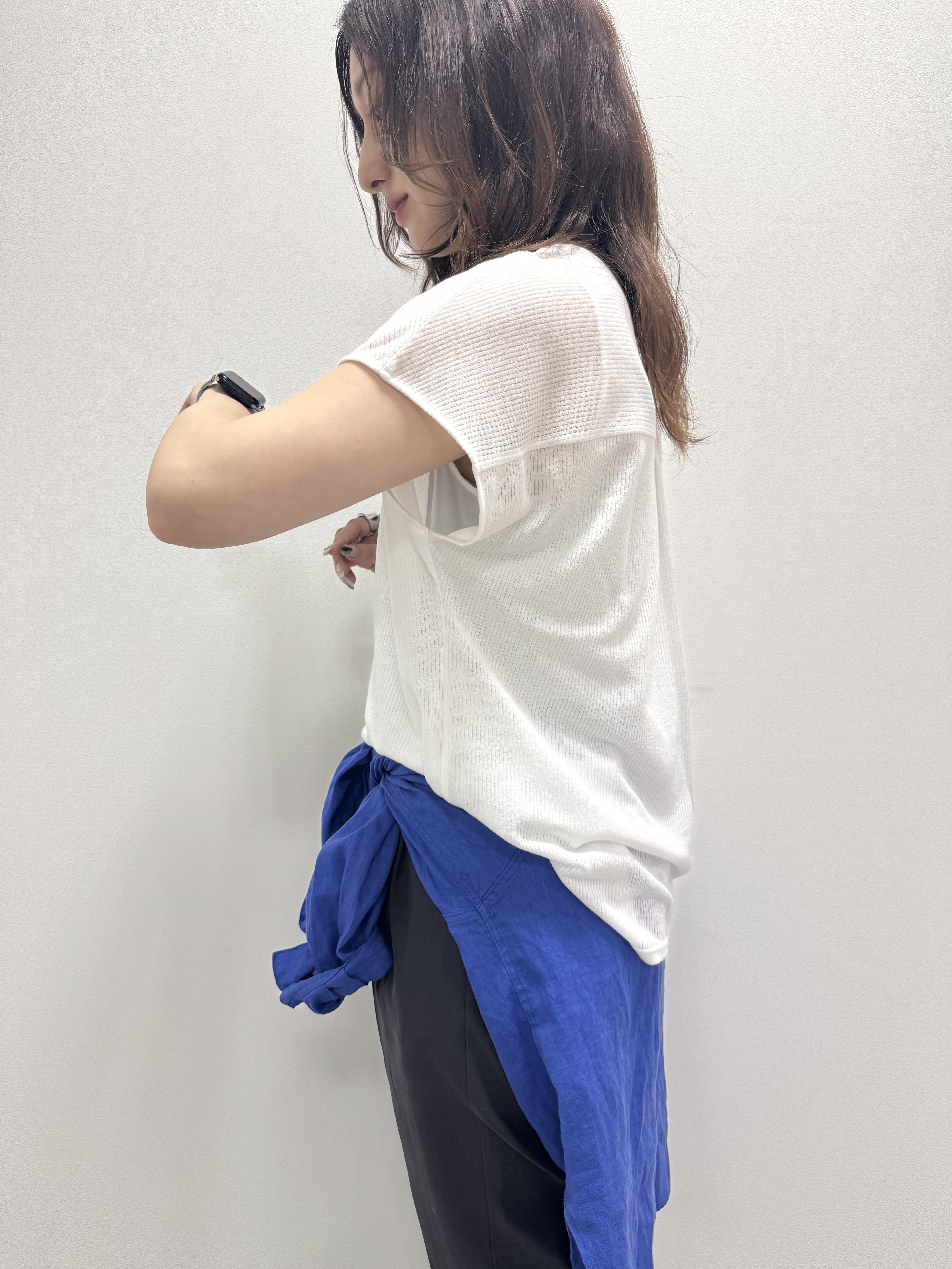 そんさんの「INDIVI｜【洗える／アンサンブル可能】シアースストライプトップス」を使ったコーディネート