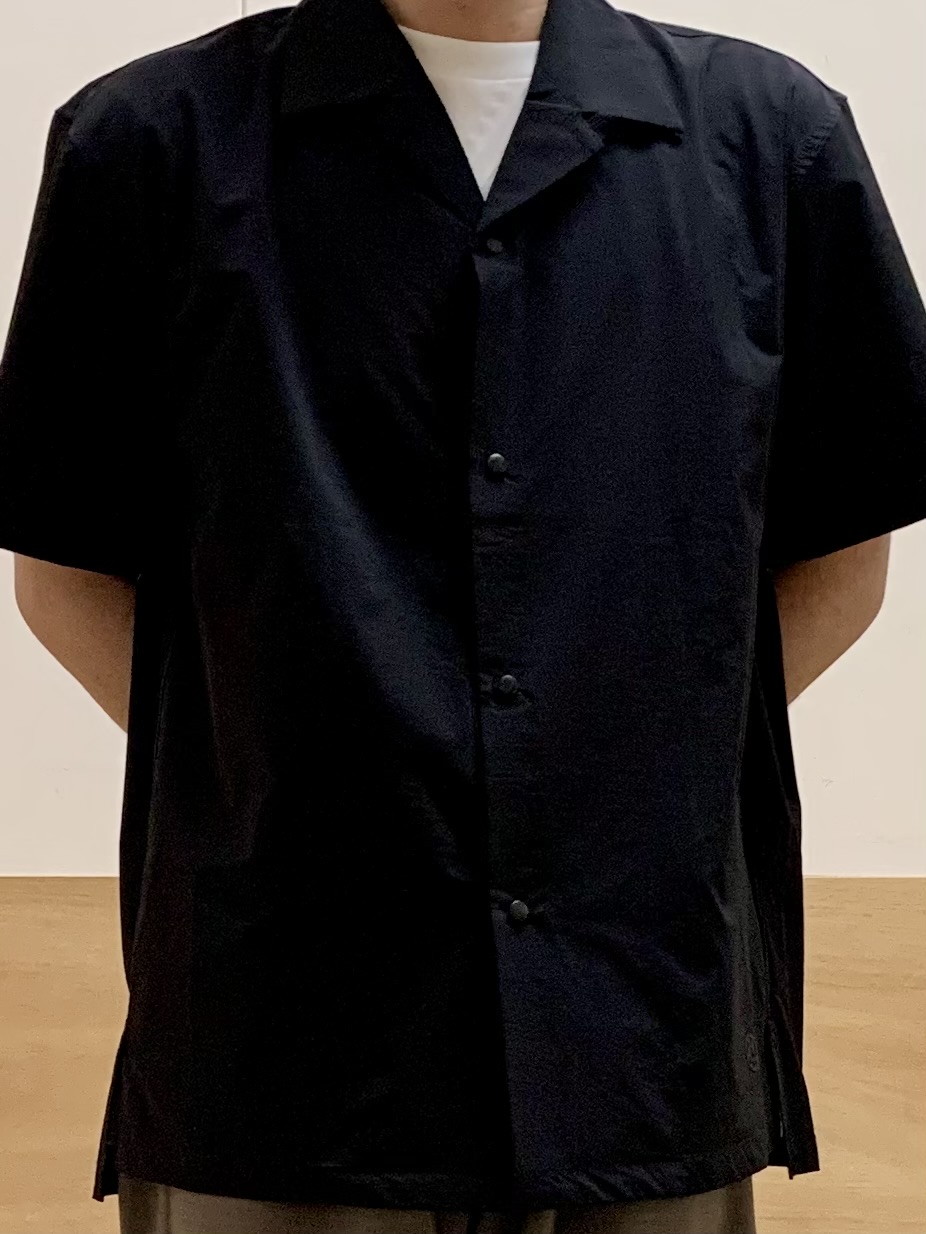 MATUさんの「THE SHOP TK｜【KURO】 ポリバレント半袖シャツ 接触冷感/UVカット/洗濯機OK」を使ったコーディネート