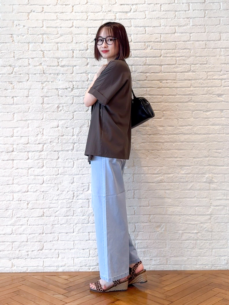 𝐜𝐡𝐢𝐤𝐚さんの「SHOO･LA･RUE｜【高レビュー/洗濯機可/セットアップ可】軽凛(かろりん) ひんやり半袖ジャケット」を使ったコーディネート