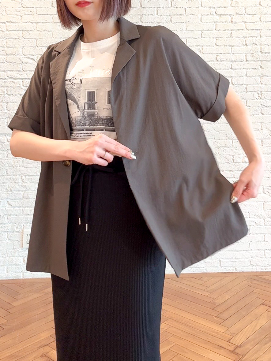 𝐜𝐡𝐢𝐤𝐚さんの「SHOO･LA･RUE｜【高レビュー/洗濯機可/セットアップ可】軽凛(かろりん) ひんやり半袖ジャケット」を使ったコーディネート