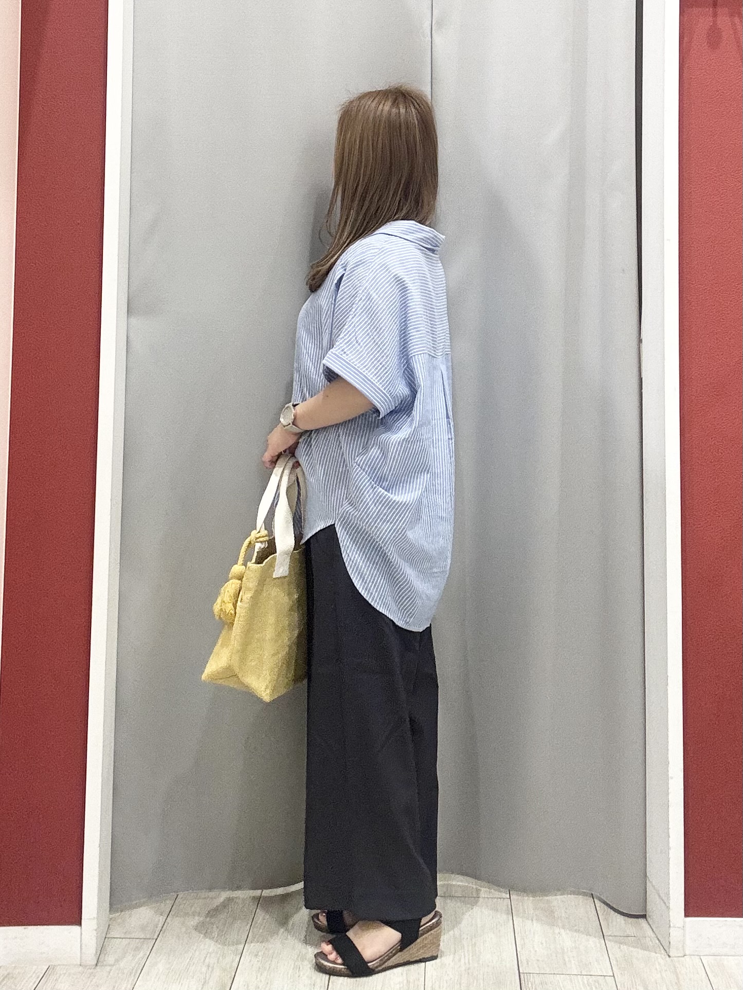shioさんの「SHOO･LA･RUE｜【ひんやり/UV】インせず着られる フレンチリネンスキッパーシャツ」を使ったコーディネート