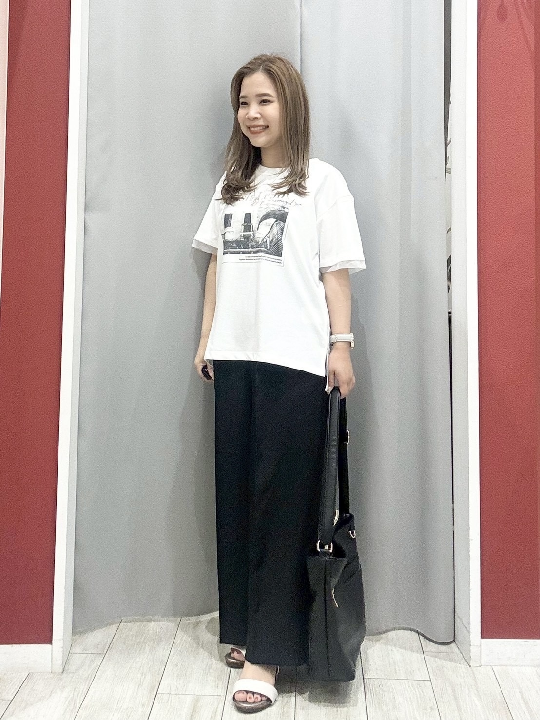shioさんの「SHOO･LA･RUE｜【S-LL/洗濯機可】1枚でこなれ見え 配色シアーカーディガン」を使ったコーディネート