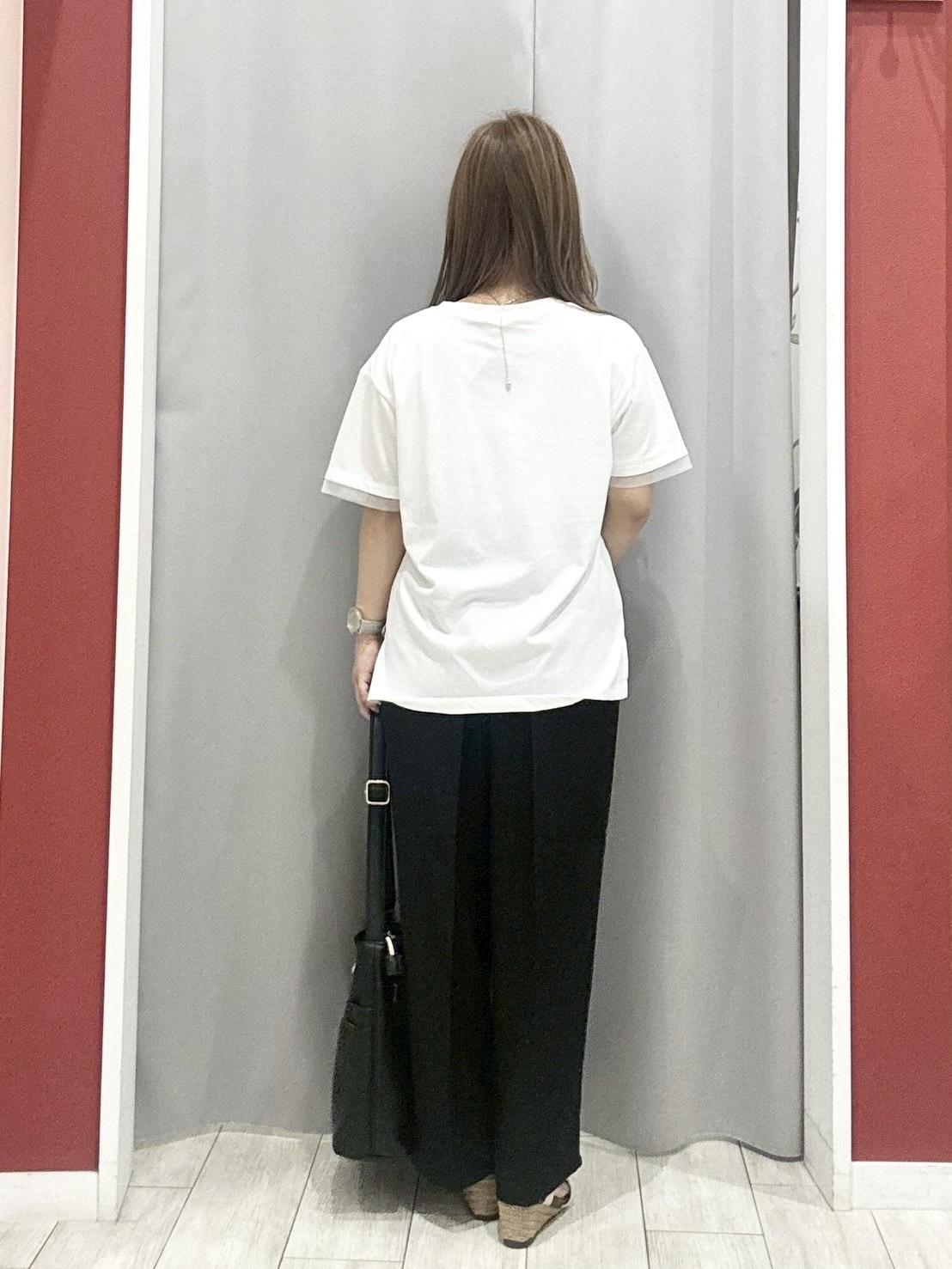 shioさんの「SHOO･LA･RUE｜【S-LL/洗濯機可】1枚でこなれ見え 配色シアーカーディガン」を使ったコーディネート