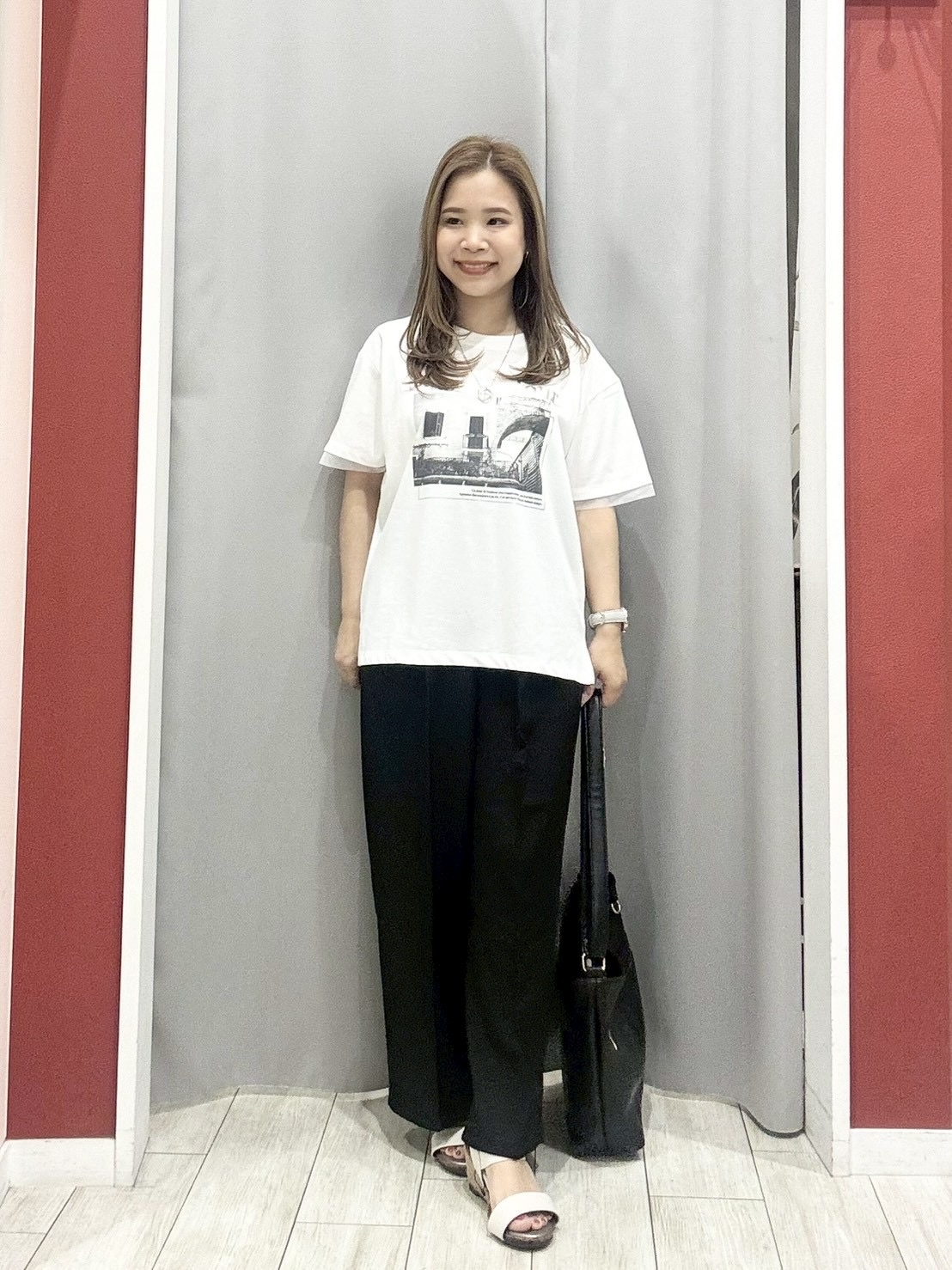 shioさんの「SHOO･LA･RUE｜【S-LL/洗濯機可】1枚でこなれ見え 配色シアーカーディガン」を使ったコーディネート