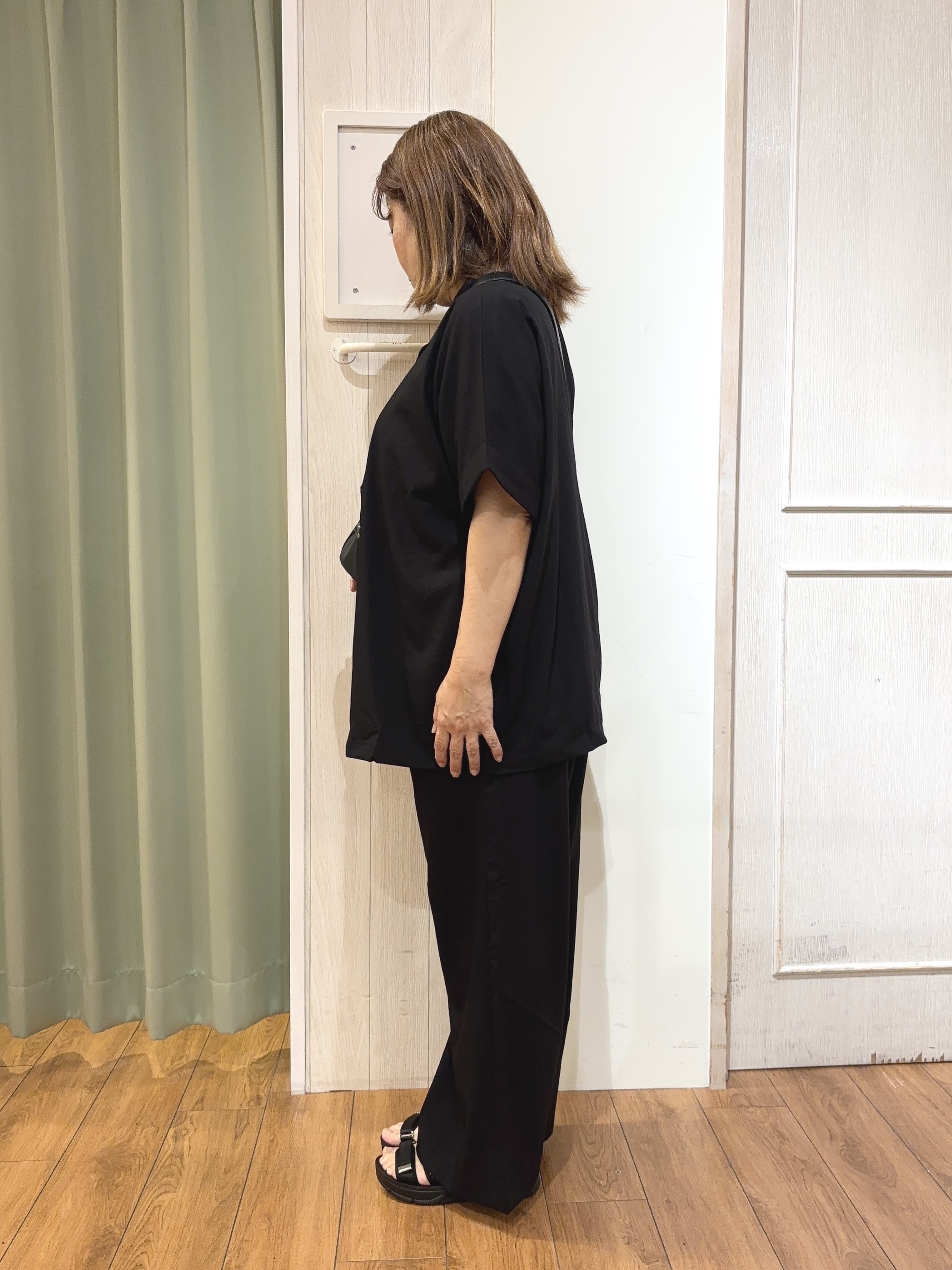 eさんの「SHOO･LA･RUE｜【高レビュー/洗濯機可/セットアップ可】軽凛(かろりん) ひんやり半袖ジャケット」を使ったコーディネート