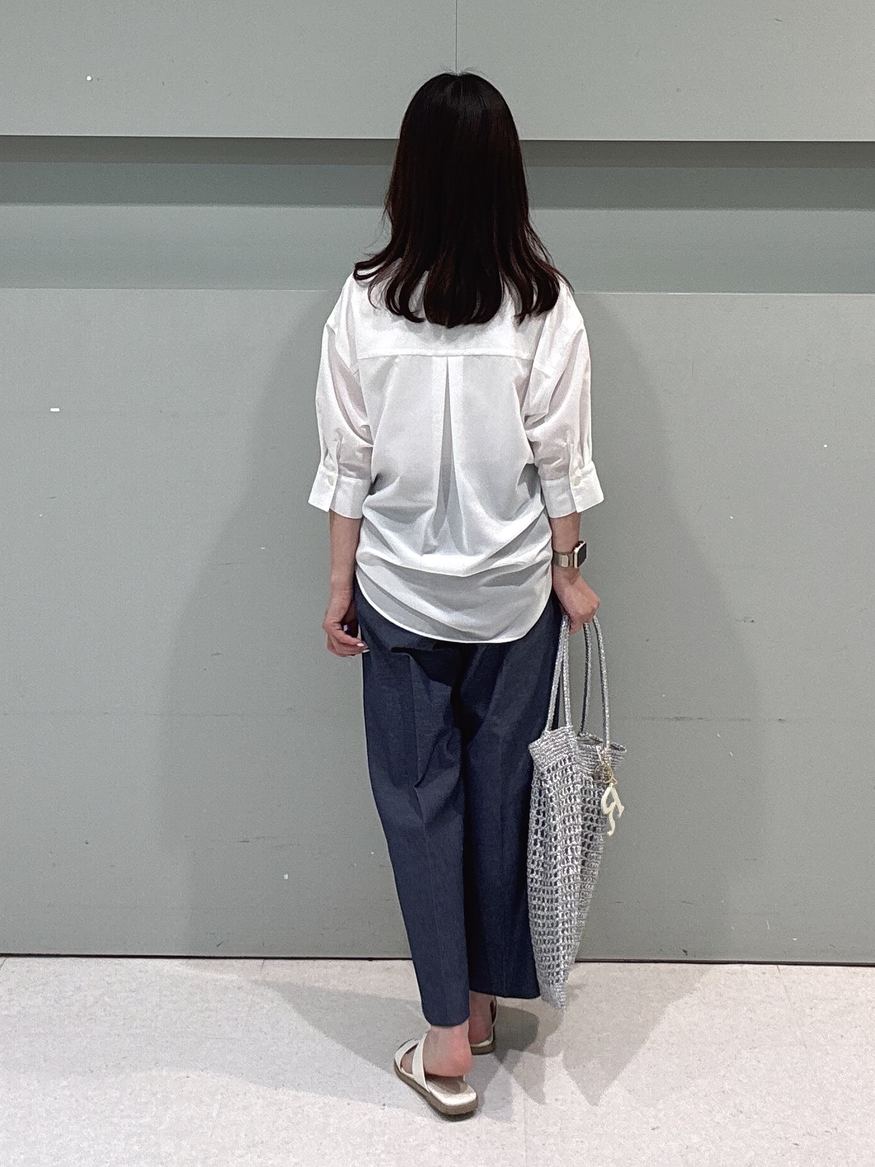 makiさんの「UNTITLED｜【接触冷感/通気性/洗える】フロントフリルブラウス」を使ったコーディネート