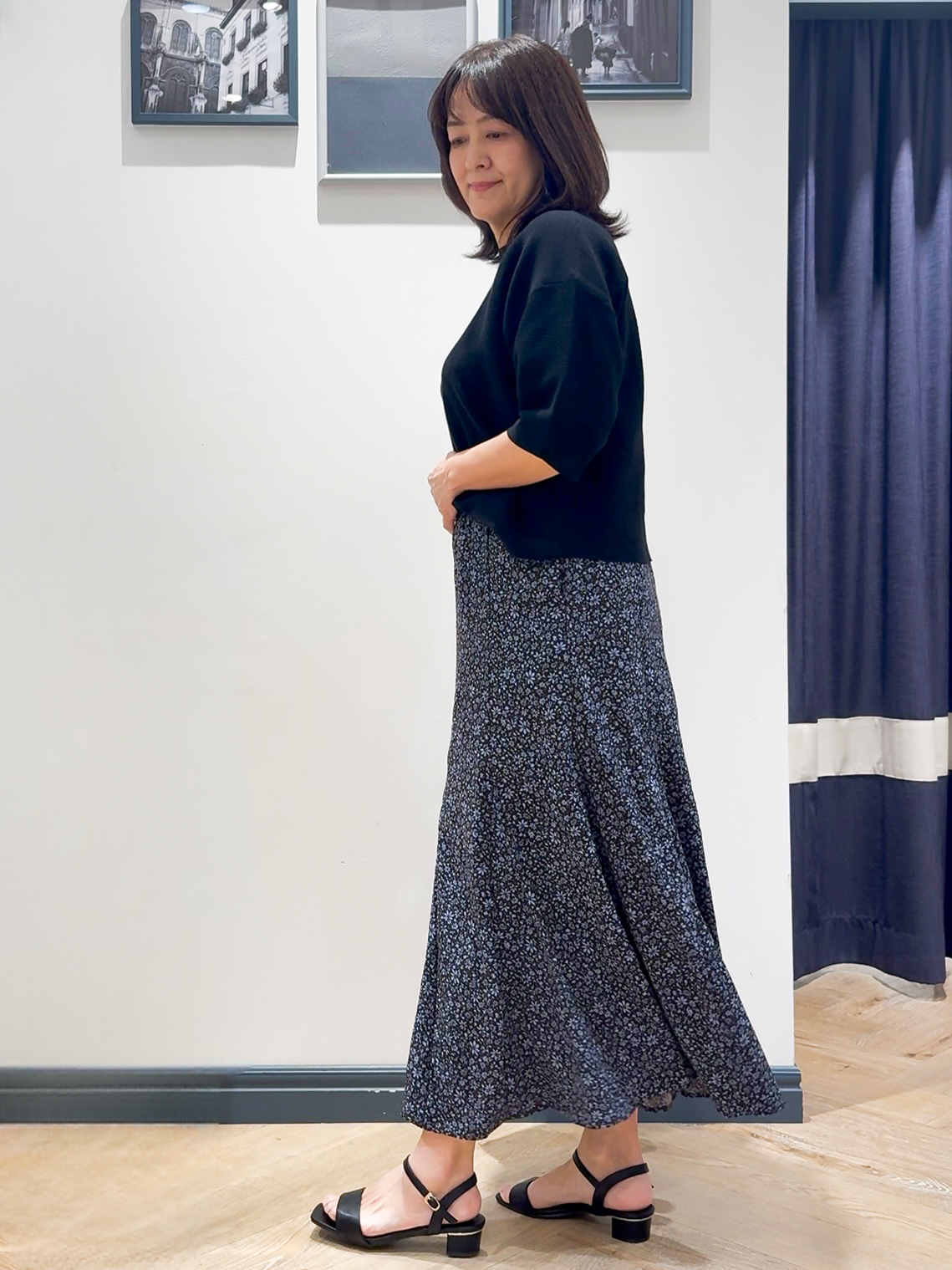 Lilyさんの「grove｜【貴島明日香さん着用／洗濯機OK】レイヤードにもおすすめ、軽やかクロップドニット」を使ったコーディネート
