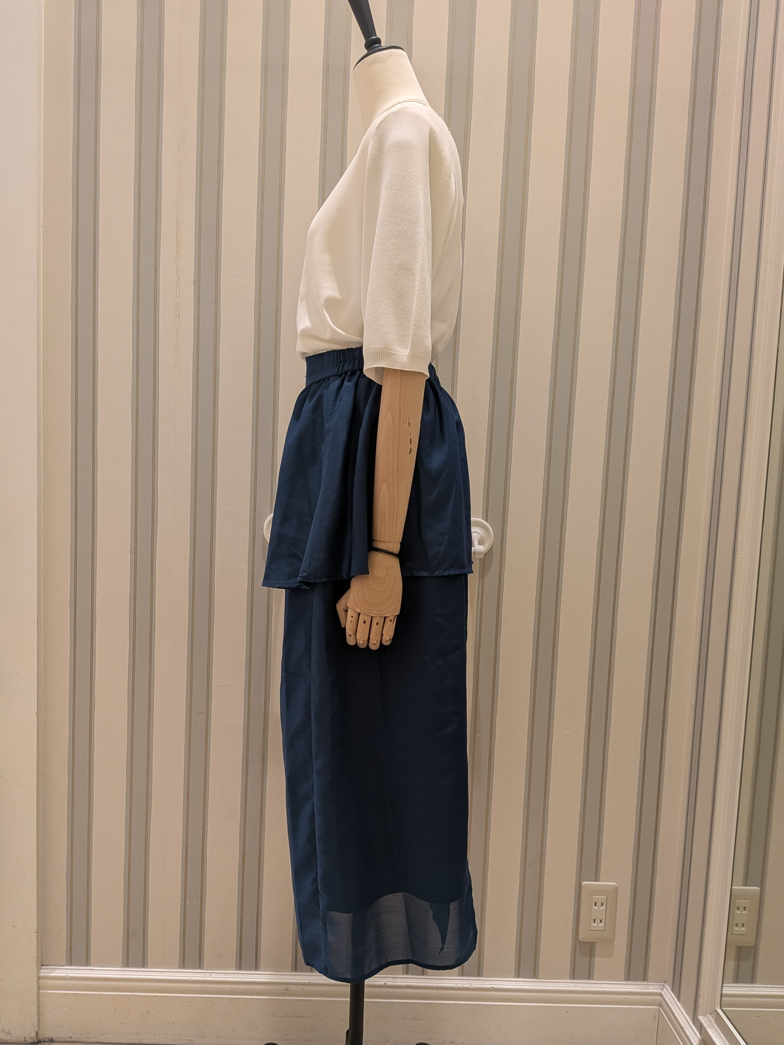 ちゃさんの「grove｜高評価！【洗える/名品】大人の透け感、シアーカーディガン」を使ったコーディネート