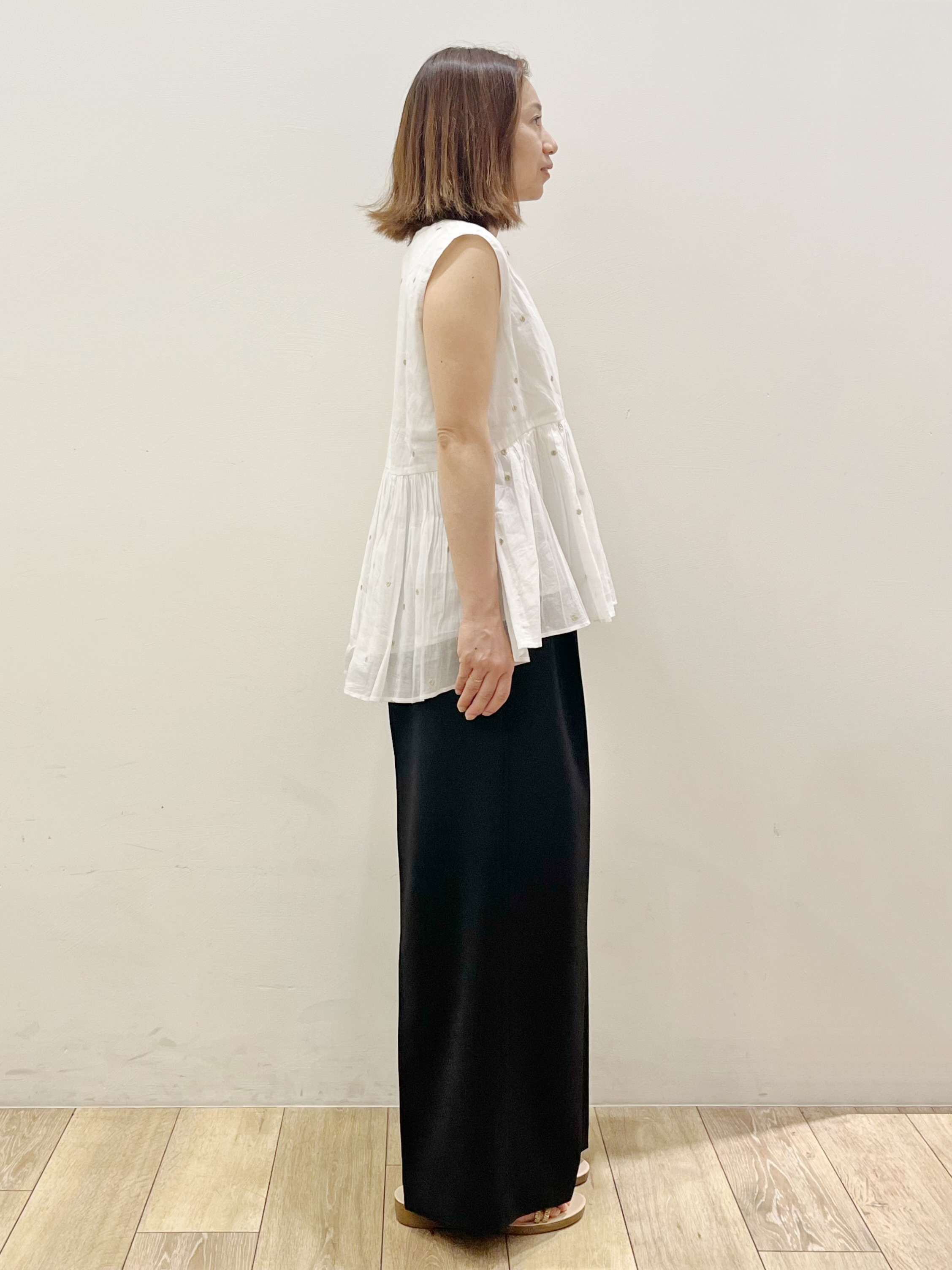 kcさんの「OPAQUE.CLIP｜ラメドット刺繍ペプラムブラウス【洗える】」を使ったコーディネート