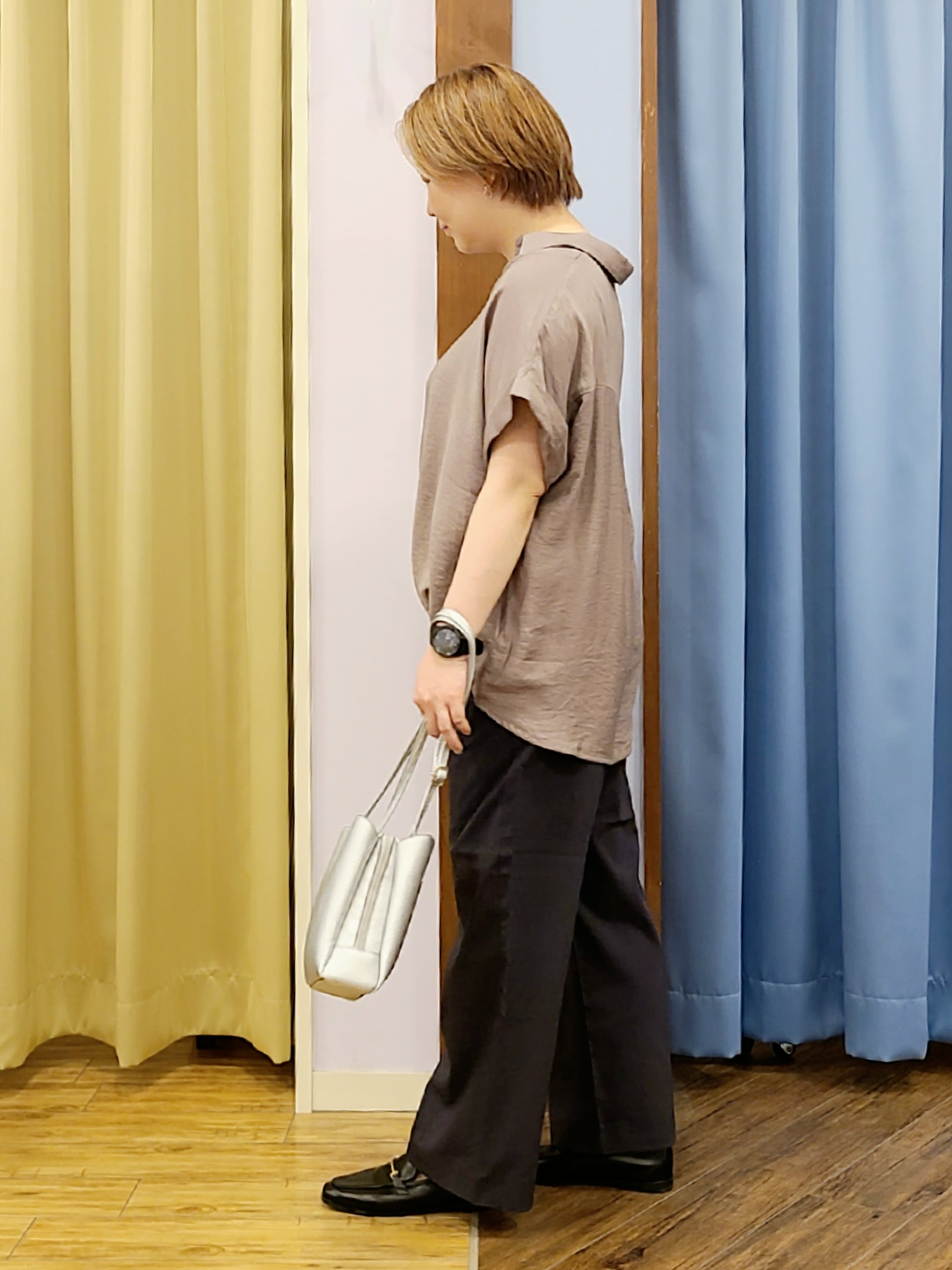 Chiiさんの「SHOO･LA･RUE｜【高レビュー/S-LL/洗濯機可/セットアップ可】着丈選べる 軽凛(かろりん) ひんやりフラップイー」を使ったコーディネート