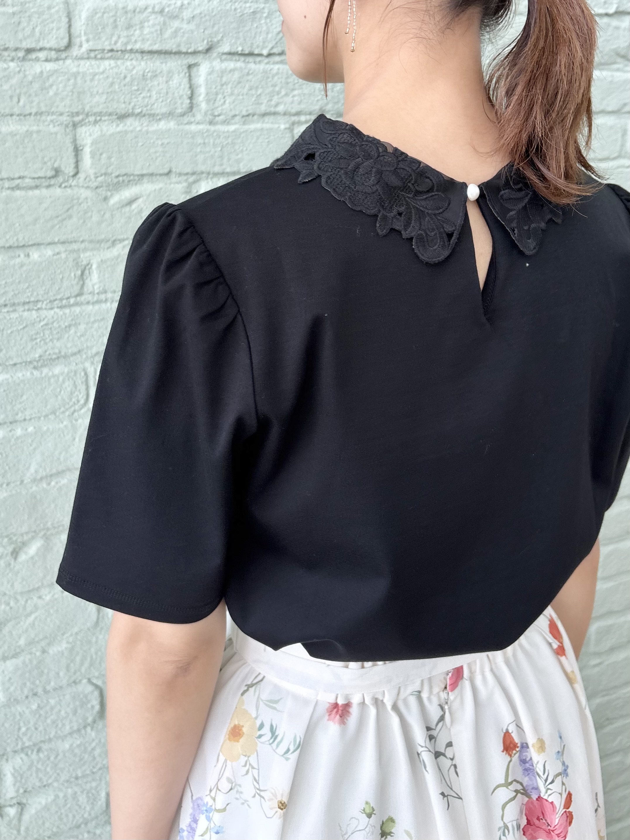 みぃさんの「Couture brooch｜【UVカット・接触冷感・洗える】襟レース トップス」を使ったコーディネート