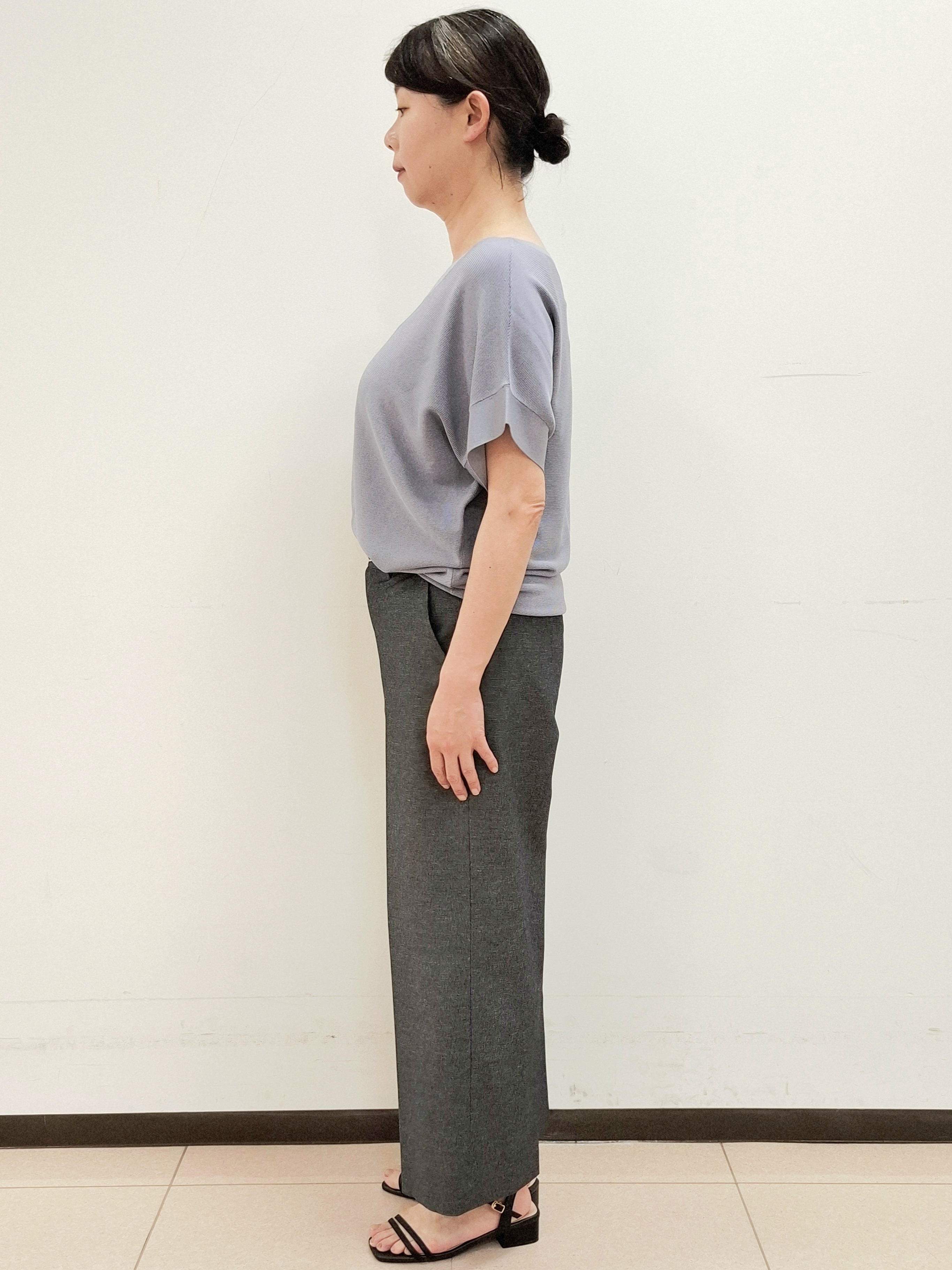 ねぎさんの「UNTITLED｜【11色展開/体型カバー】前後2WAYフレンチスリーブニット」を使ったコーディネート