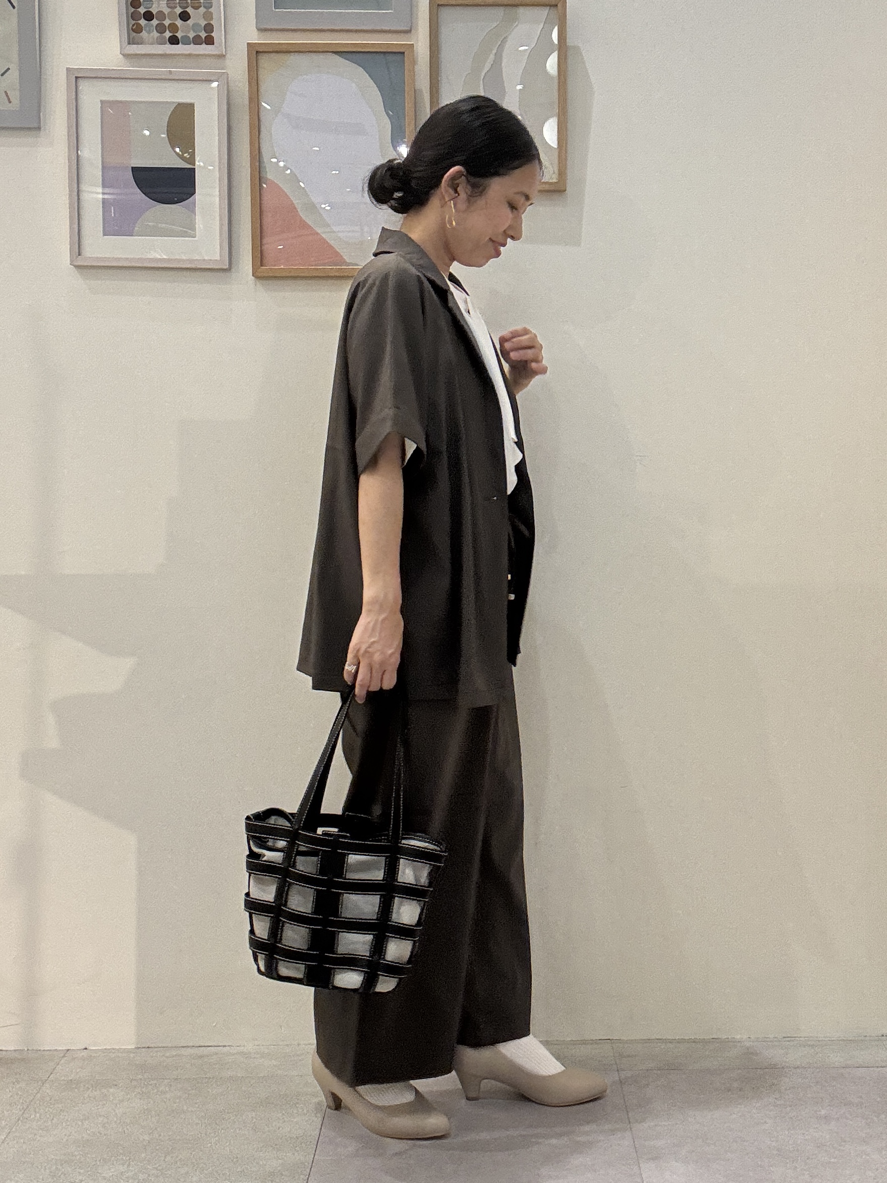 たけぴさんの「SHOO･LA･RUE｜【高レビュー/洗濯機可/セットアップ可】軽凛(かろりん) ひんやり半袖ジャケット」を使ったコーディネート