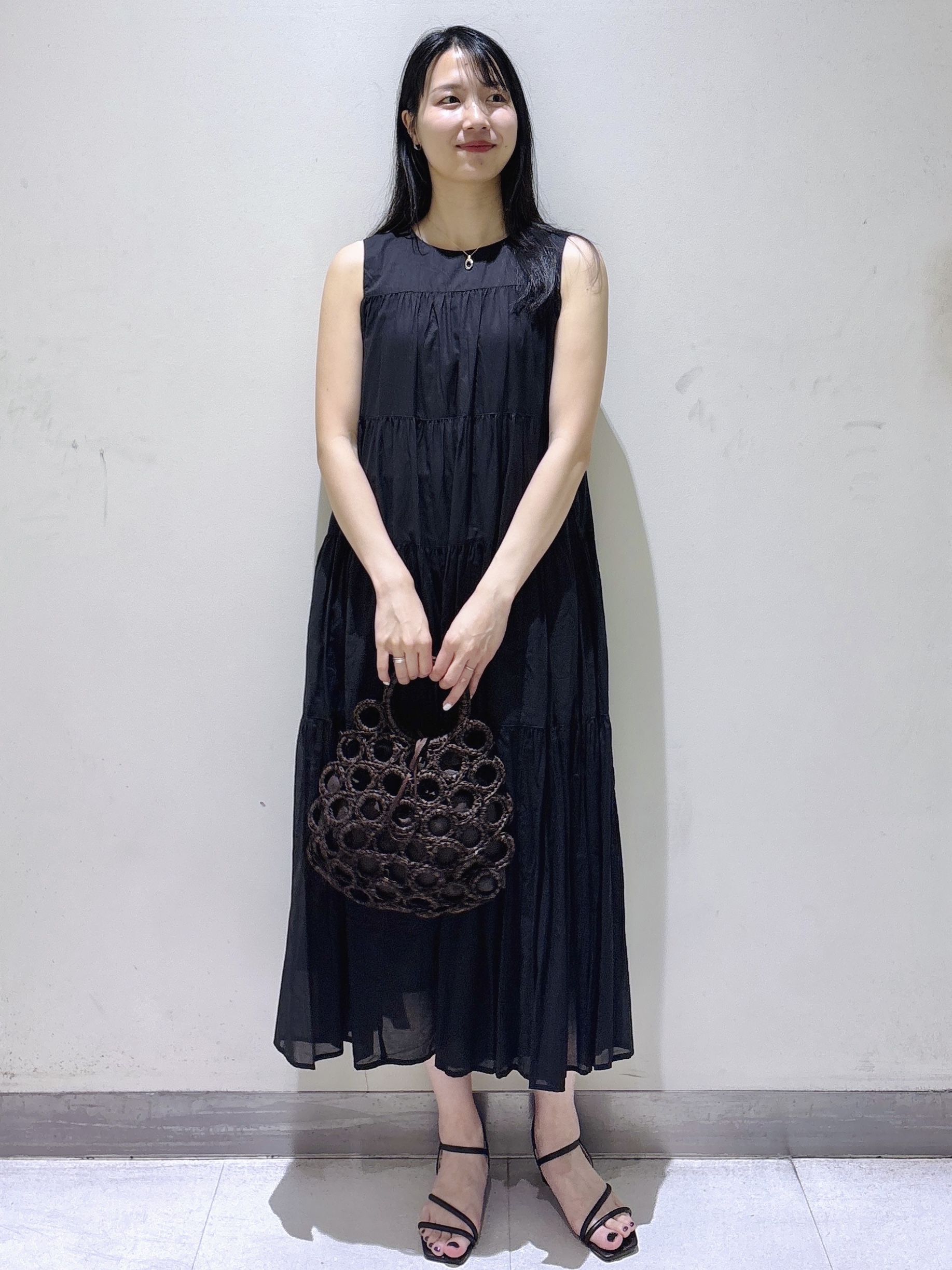sachikoさんの「OPAQUE.CLIP｜【UV／接触冷感】Vネックリラクシーニットカーディガン《洗濯機OK／抗ピル》」を使ったコーディネート