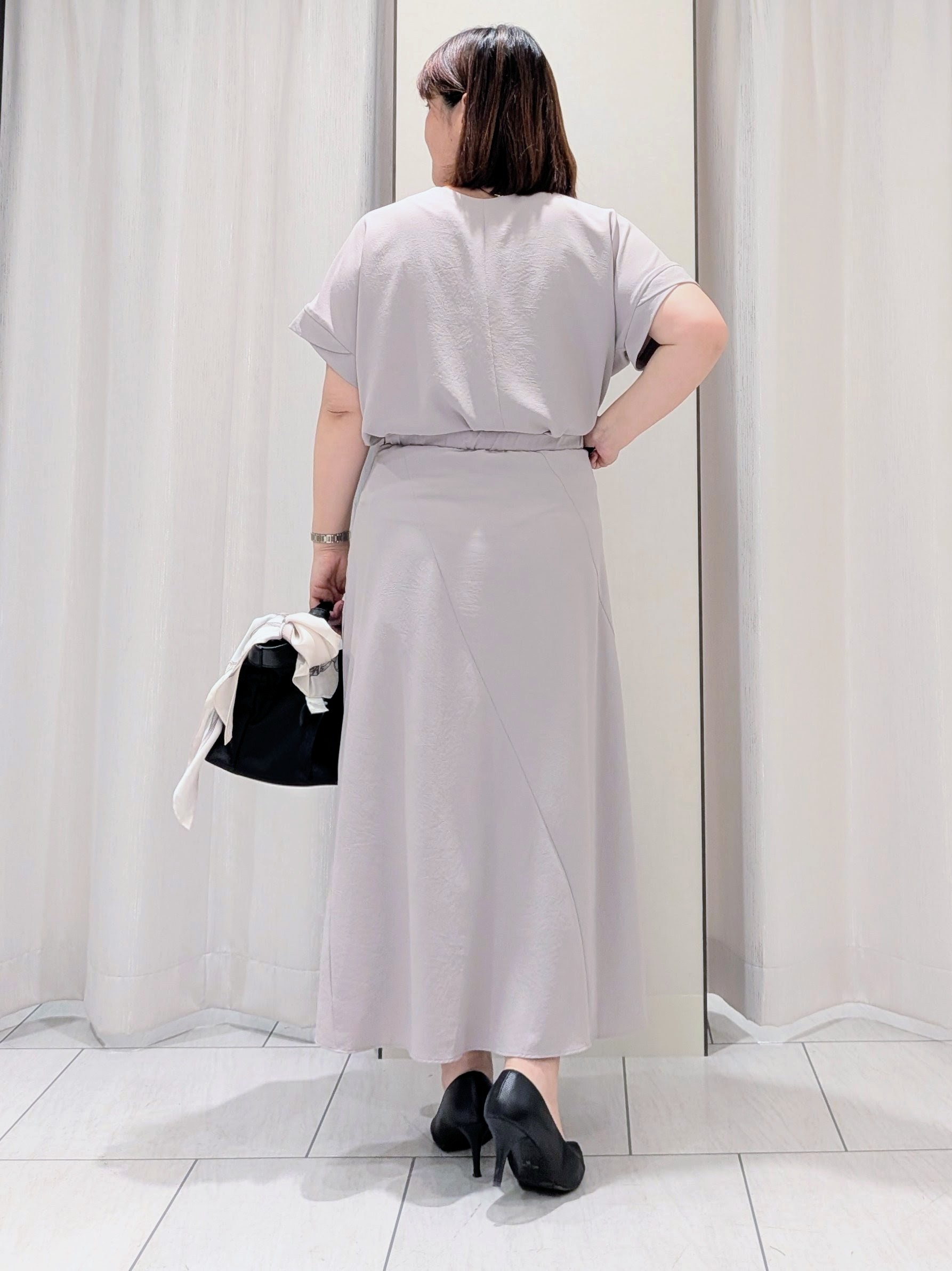 Onumaさんの「UNTITLED｜【接触冷感/はっ水/セットアップ可】リラクシーフレアスカート」を使ったコーディネート