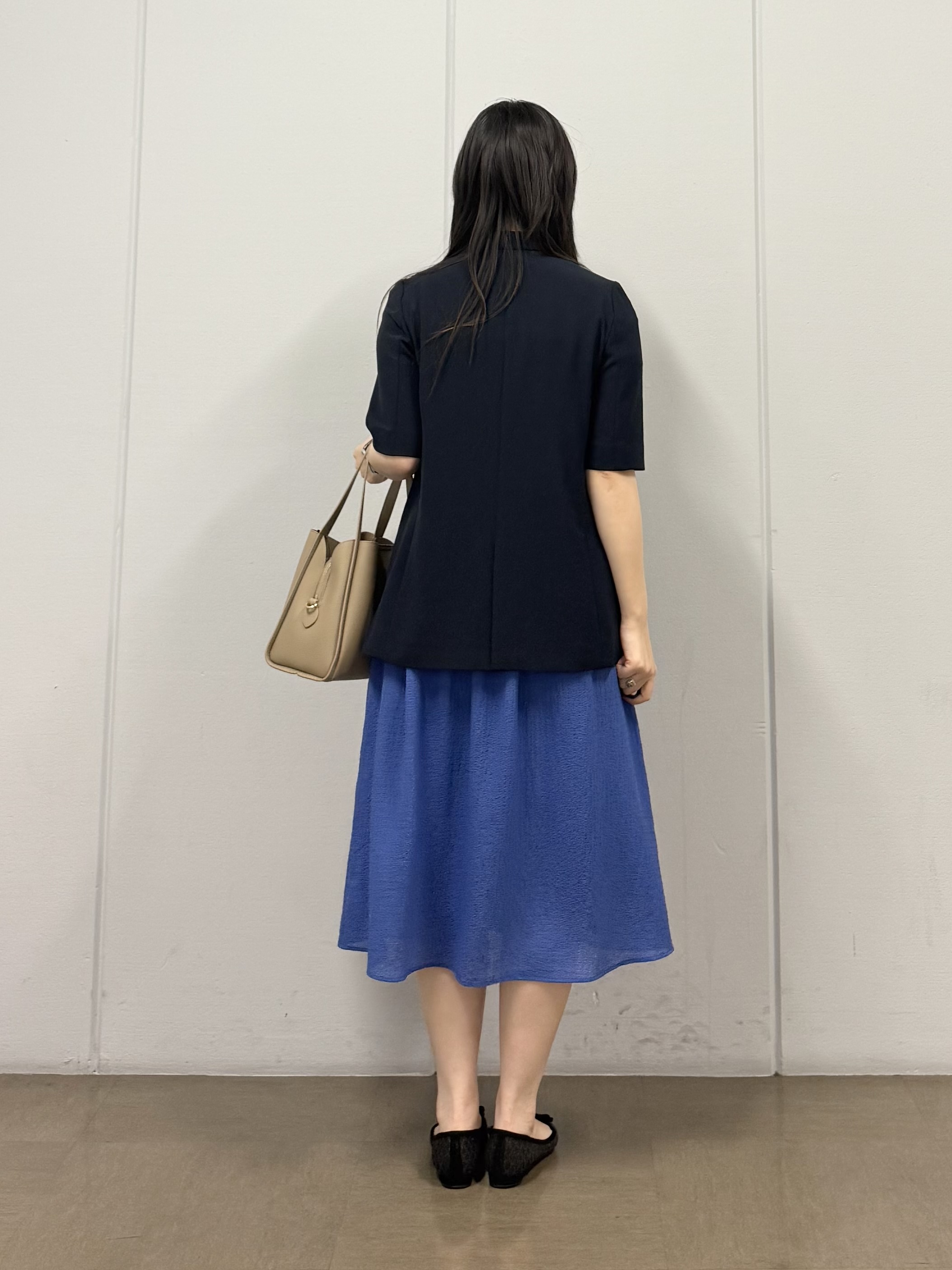 mizukiさんの「INDIVI｜【着る日傘】ハーフスリーブダブルジャケット」を使ったコーディネート