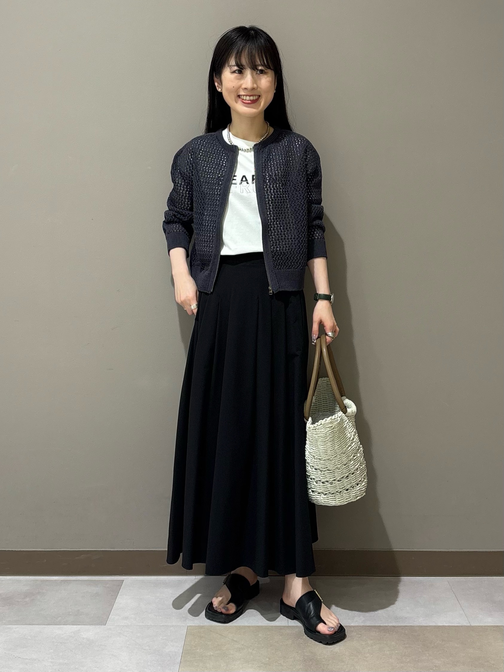 KEIKOさんの「INDIVI｜【洗える／コットン】メッシュジップニットカーディガン」を使ったコーディネート