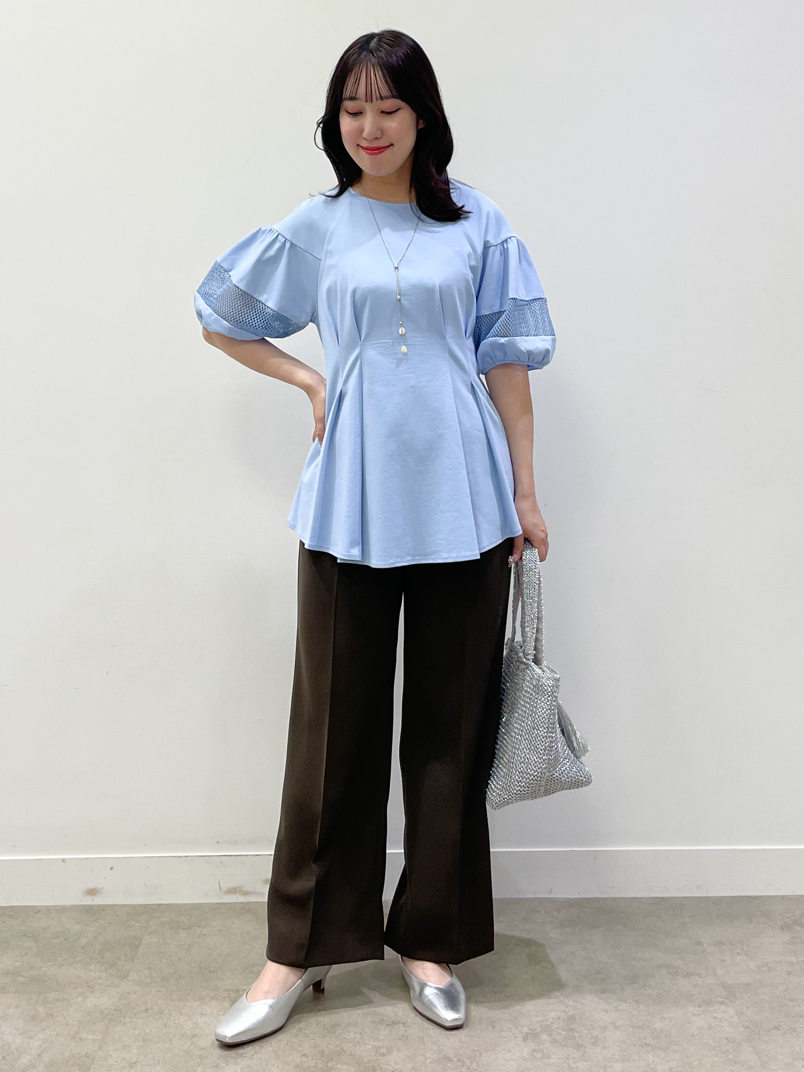 yukariさんの「Reflect｜メッシュ切り替えスリーブトップス」を使ったコーディネート