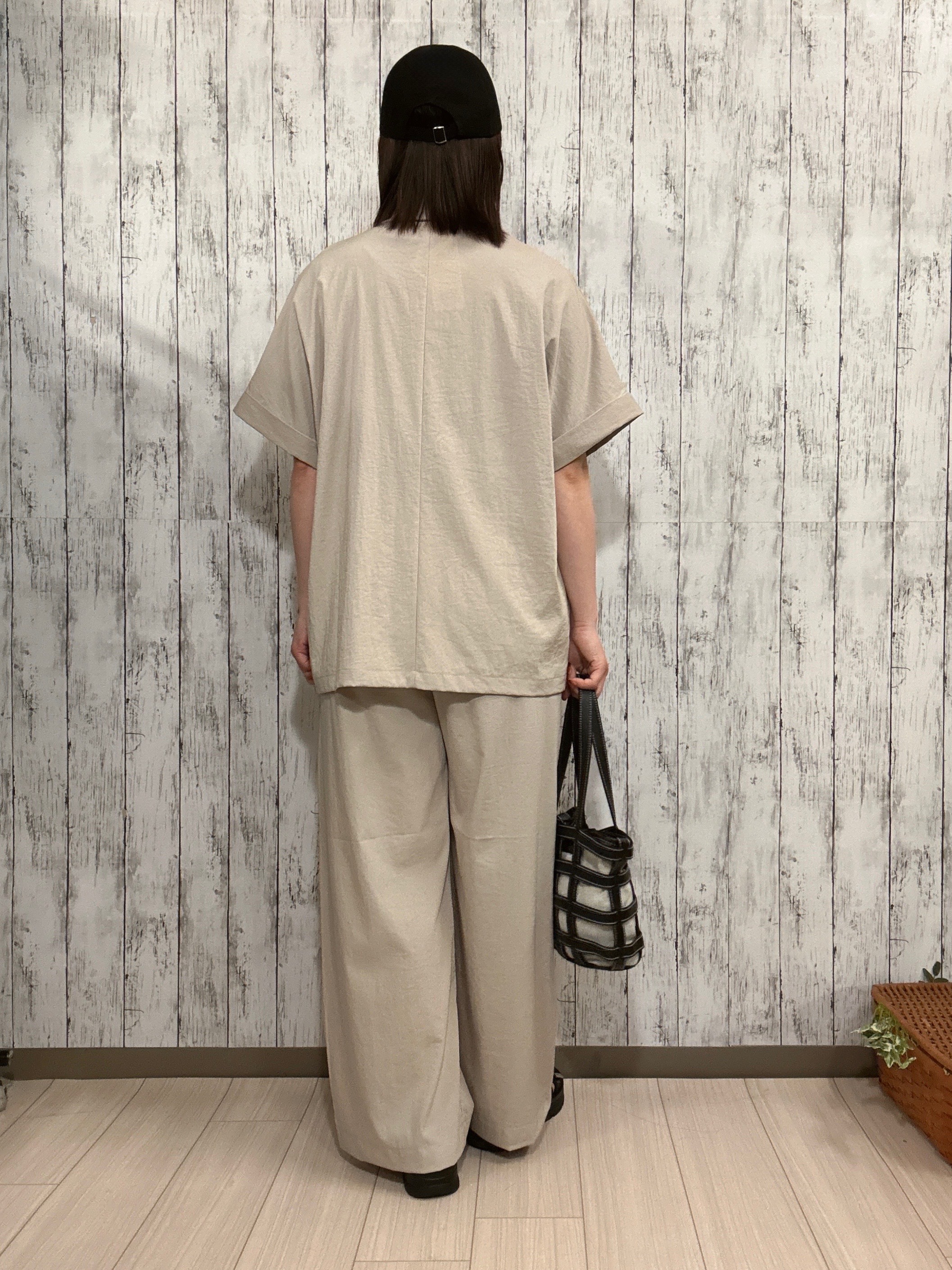 シカさんの「SHOO･LA･RUE｜【高レビュー/洗濯機可/セットアップ可】軽凛(かろりん) ひんやり半袖ジャケット」を使ったコーディネート