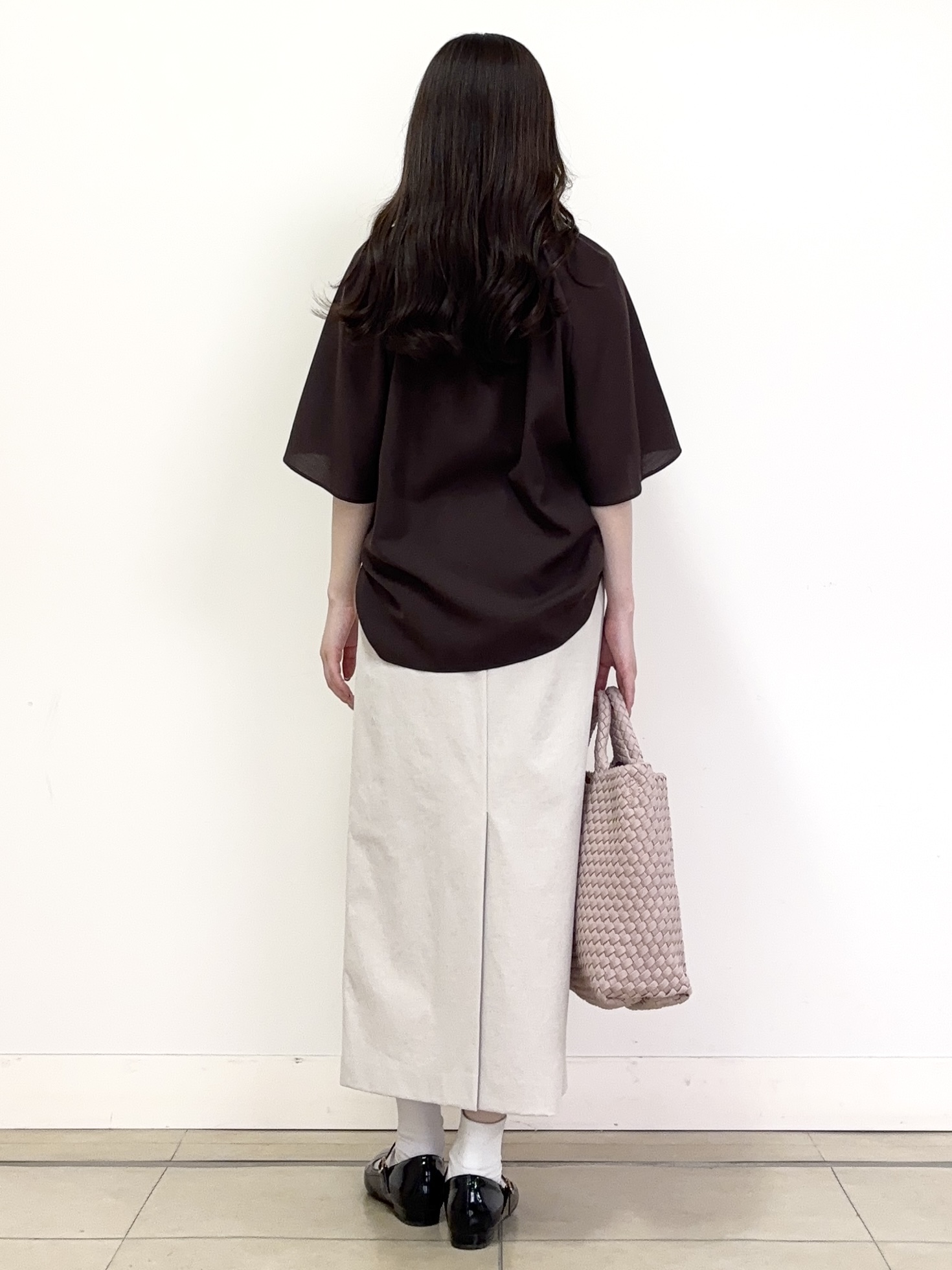 あやかさんの「UNTITLED｜【シアー/首元フリル】シルキーシフォンブラウス」を使ったコーディネート