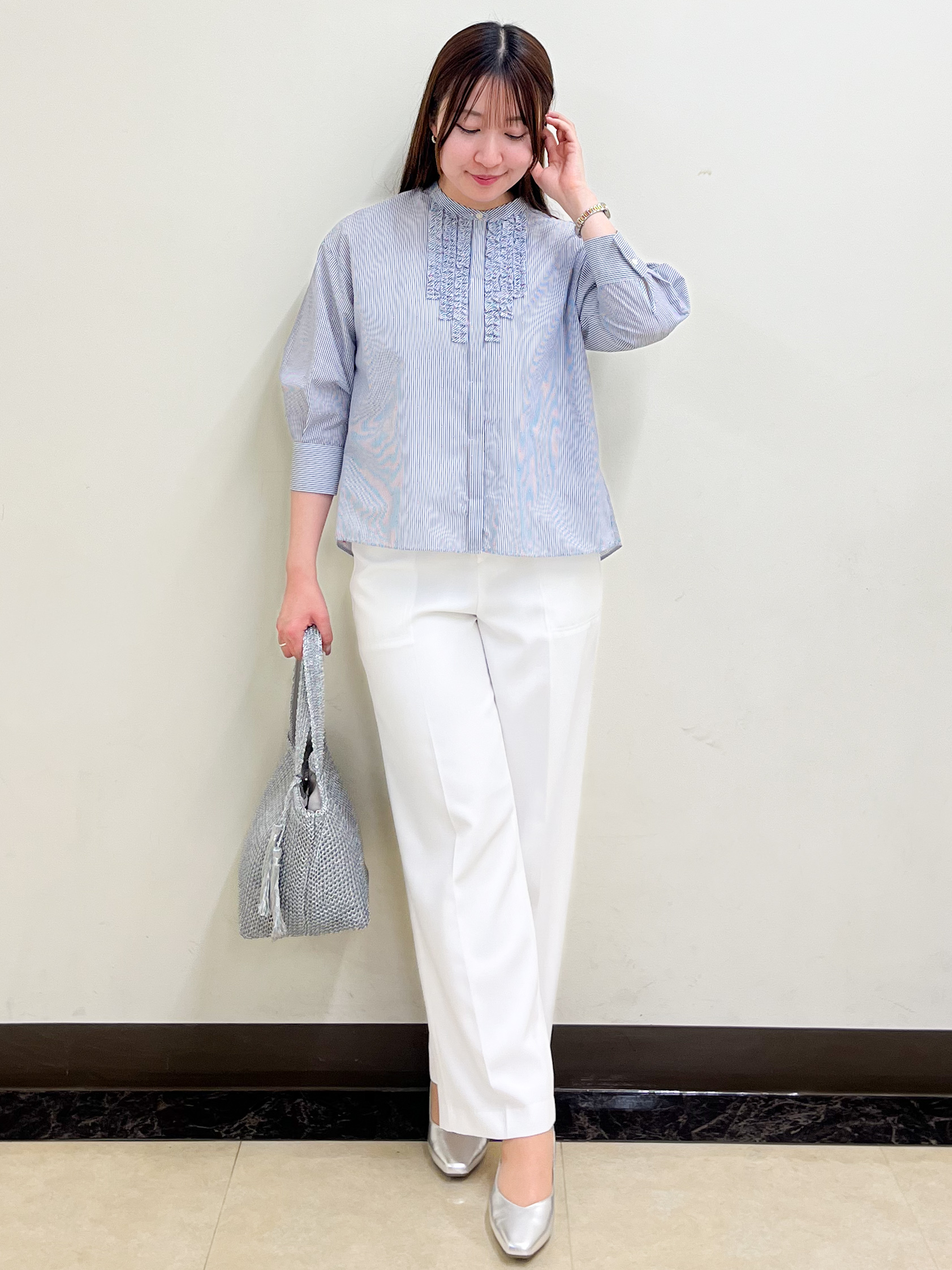 mikikoさんの「Reflect｜【接触冷感】八分袖フロントフリルブラウス」を使ったコーディネート