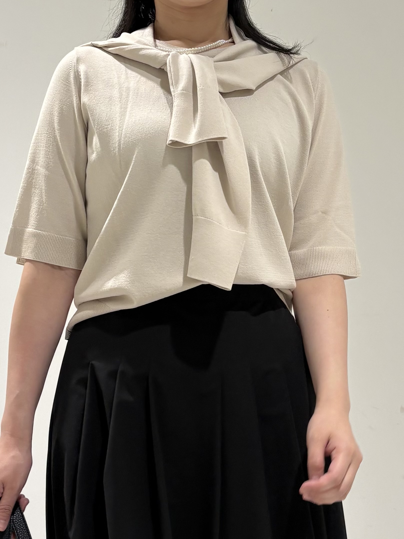 momokoさんの「INDIVI｜【UVケア/接触冷感／アンサンブル】丸首カーディガン＆袖スリット5分袖ニット」を使ったコーディネート