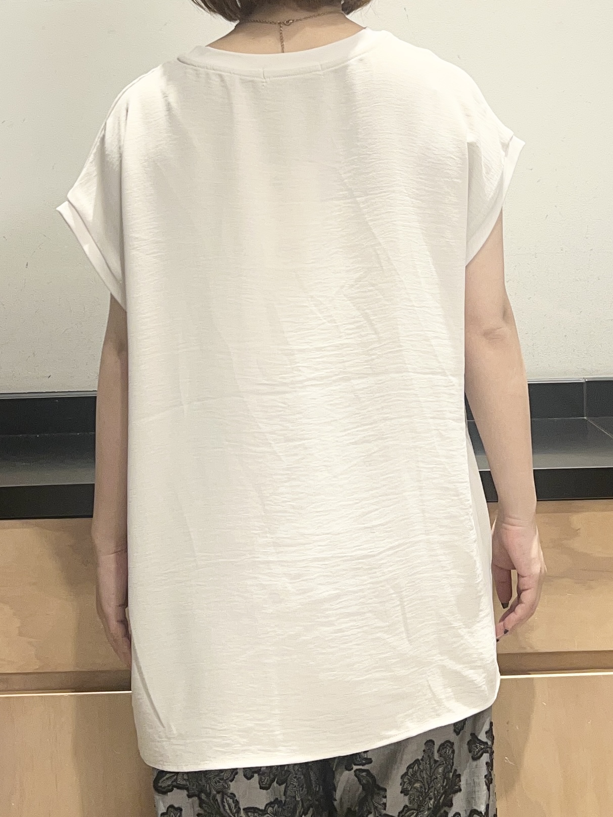 かのさんの「THE SHOP TK｜【夏の通勤スタイルに】涼やかな着心地 麻調ダブルブレストジャケット」を使ったコーディネート