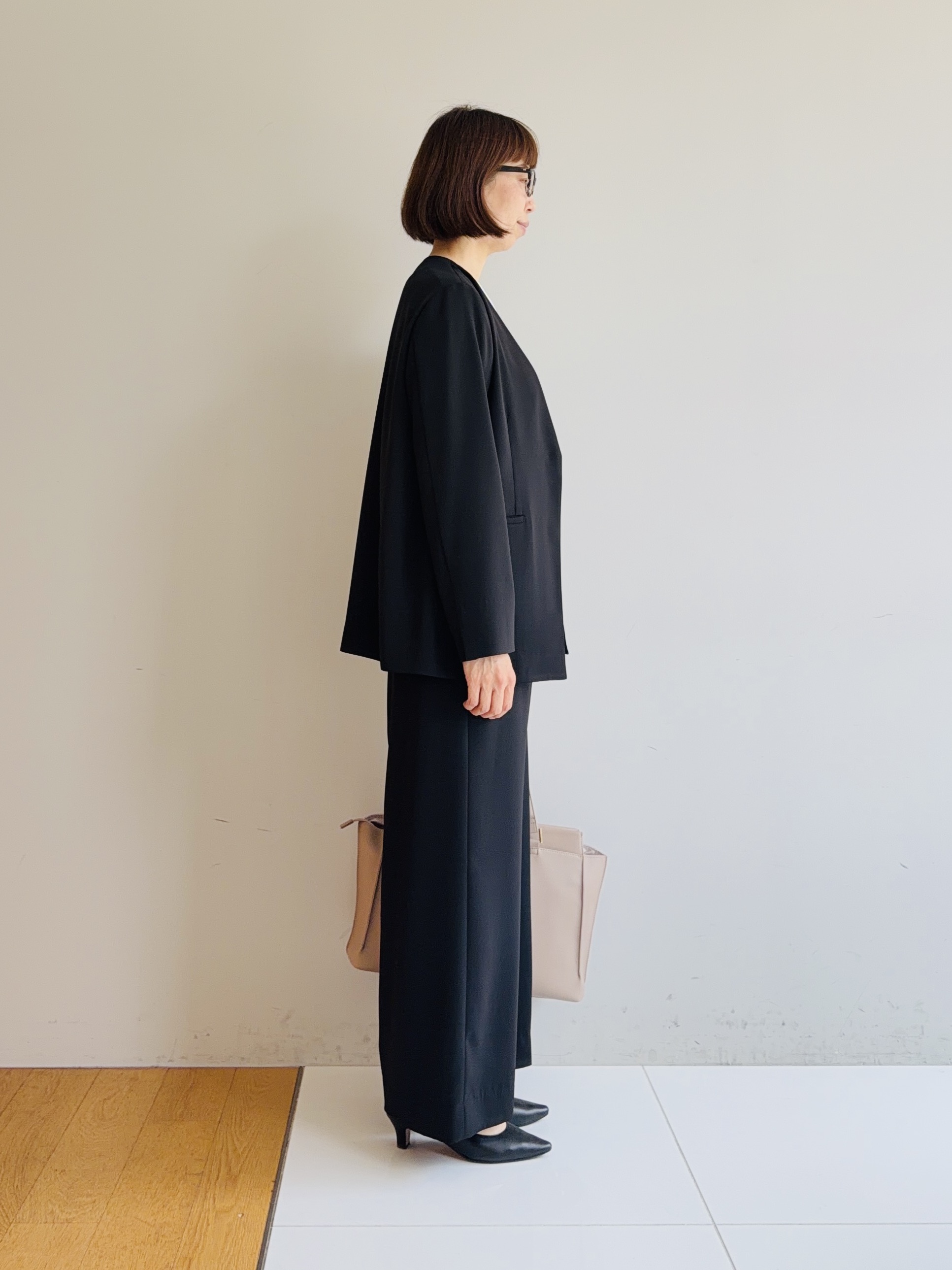 murayamaさんの「INDIVI｜【さらに軽く軽快！／着る日傘】ノーカラージャケット」を使ったコーディネート