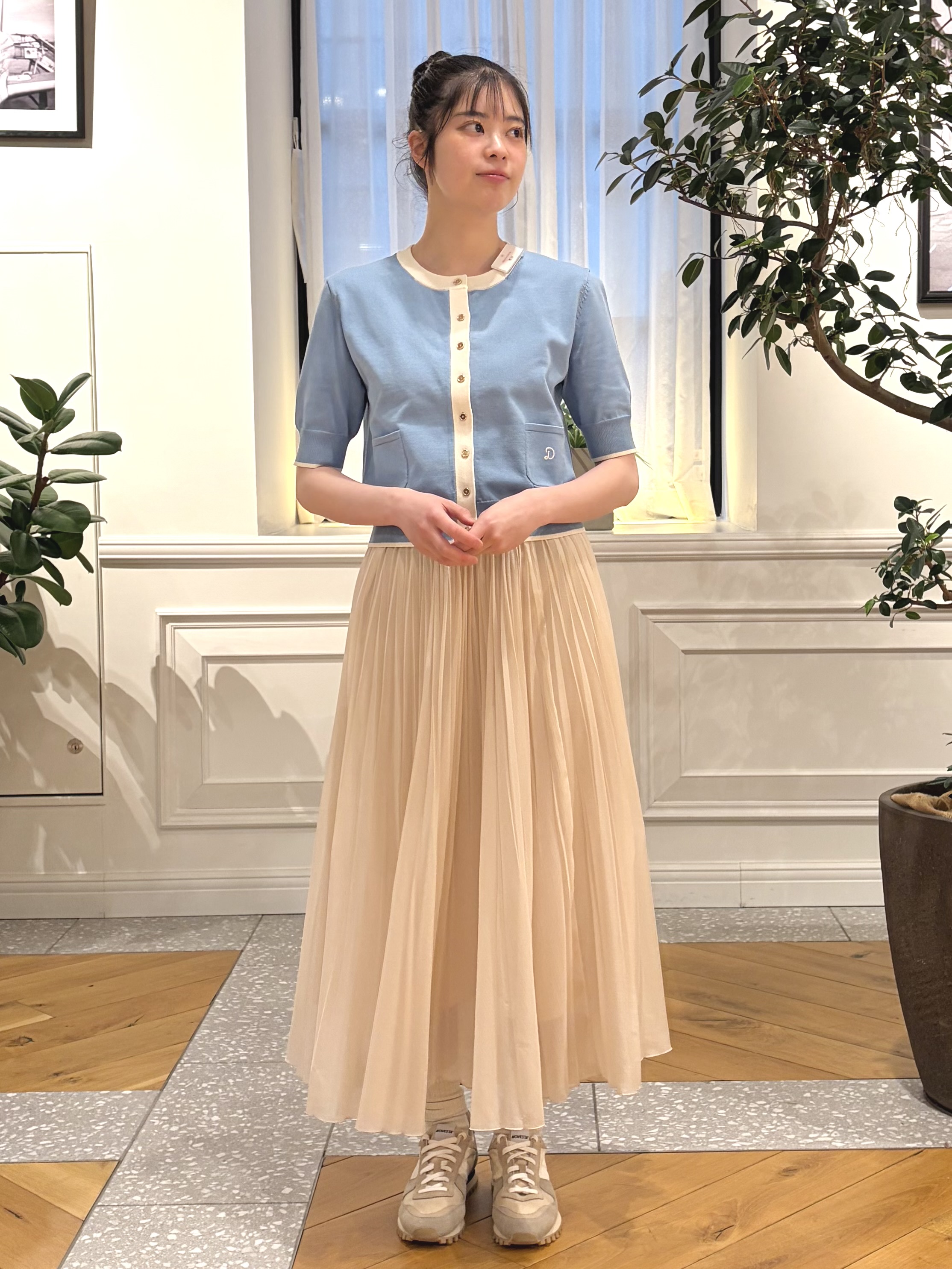 pupiさんの「DRESSTERIOR｜【otonaMUSE5月号掲載/UVカット/ウォッシャブル】クールタッチ コンビ カーディガン」を使ったコーディネート