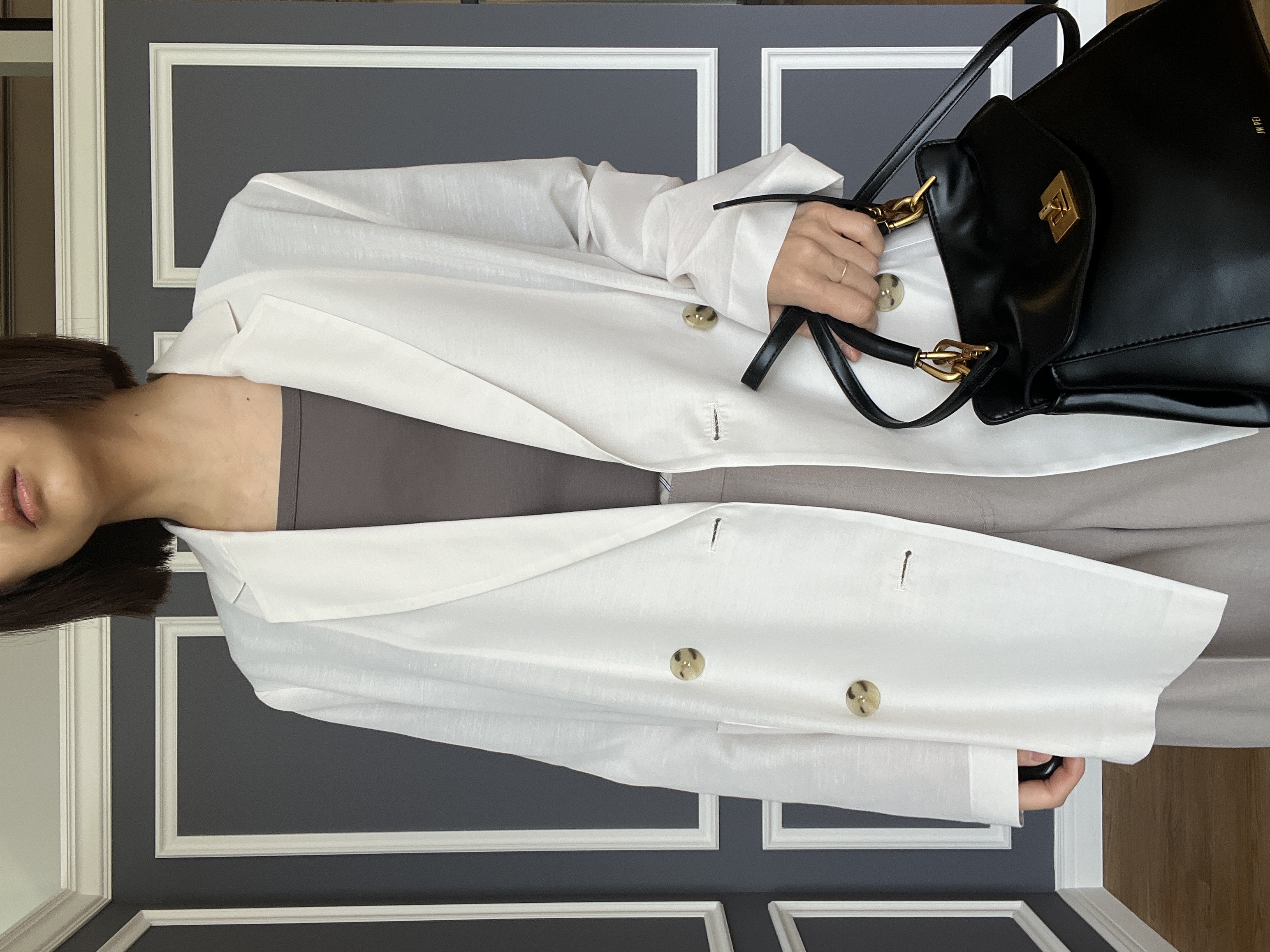 misaさんの「DRESSTERIOR｜【接触冷感/防シワ機能/ウォッシャブル】クールタッチ リネンブレンドシアージャケット」を使ったコーディネート