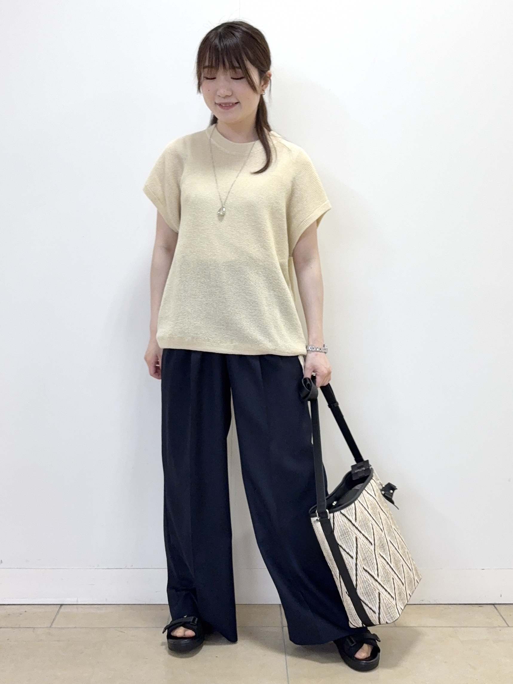 mikiさんの「Reflect｜【レイヤードにおすすめ◎】畦編みフレンチスリーブトップス」を使ったコーディネート