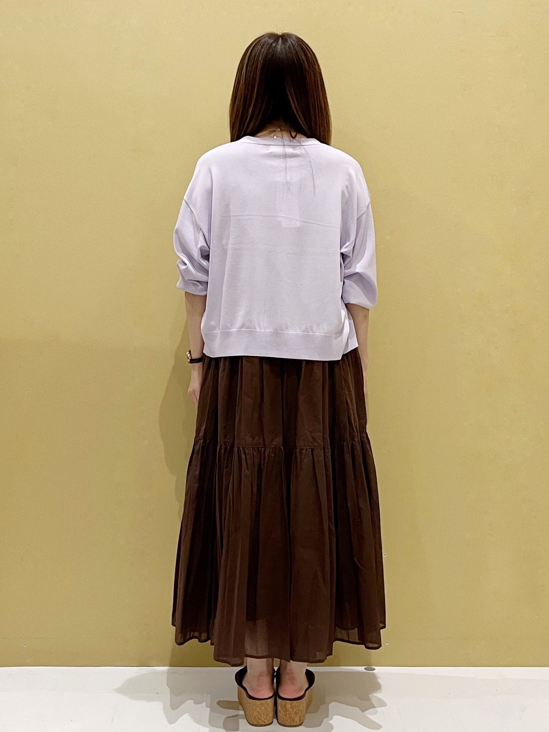 yukariさんの「OPAQUE.CLIP｜【UV／接触冷感】Vネックリラクシーニットカーディガン《洗濯機OK／抗ピル》」を使ったコーディネート