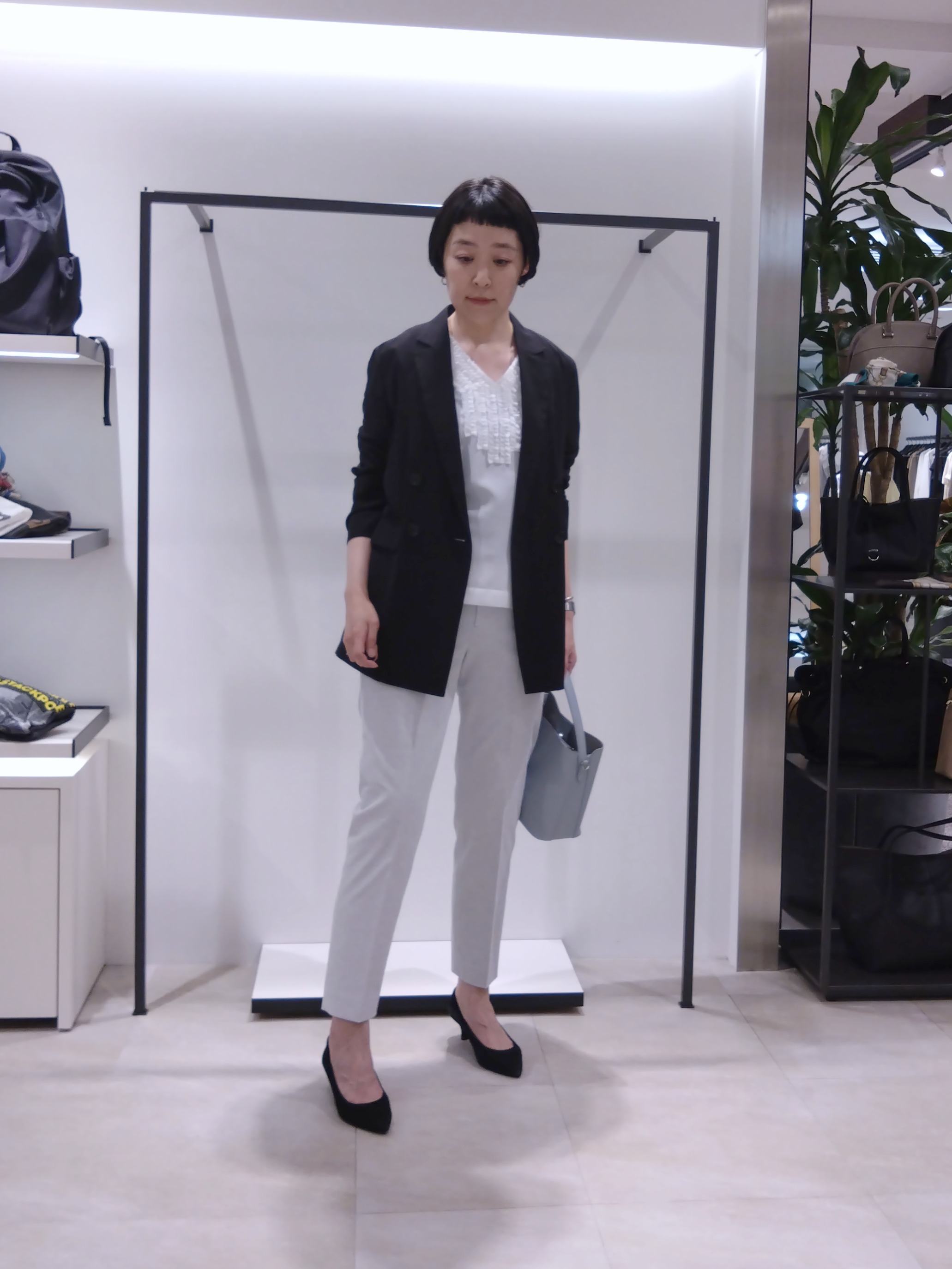 まちこさんの「UNTITLED｜【セットアップ可/接触冷感/通気性】ドライシアーダブルジャケット」を使ったコーディネート