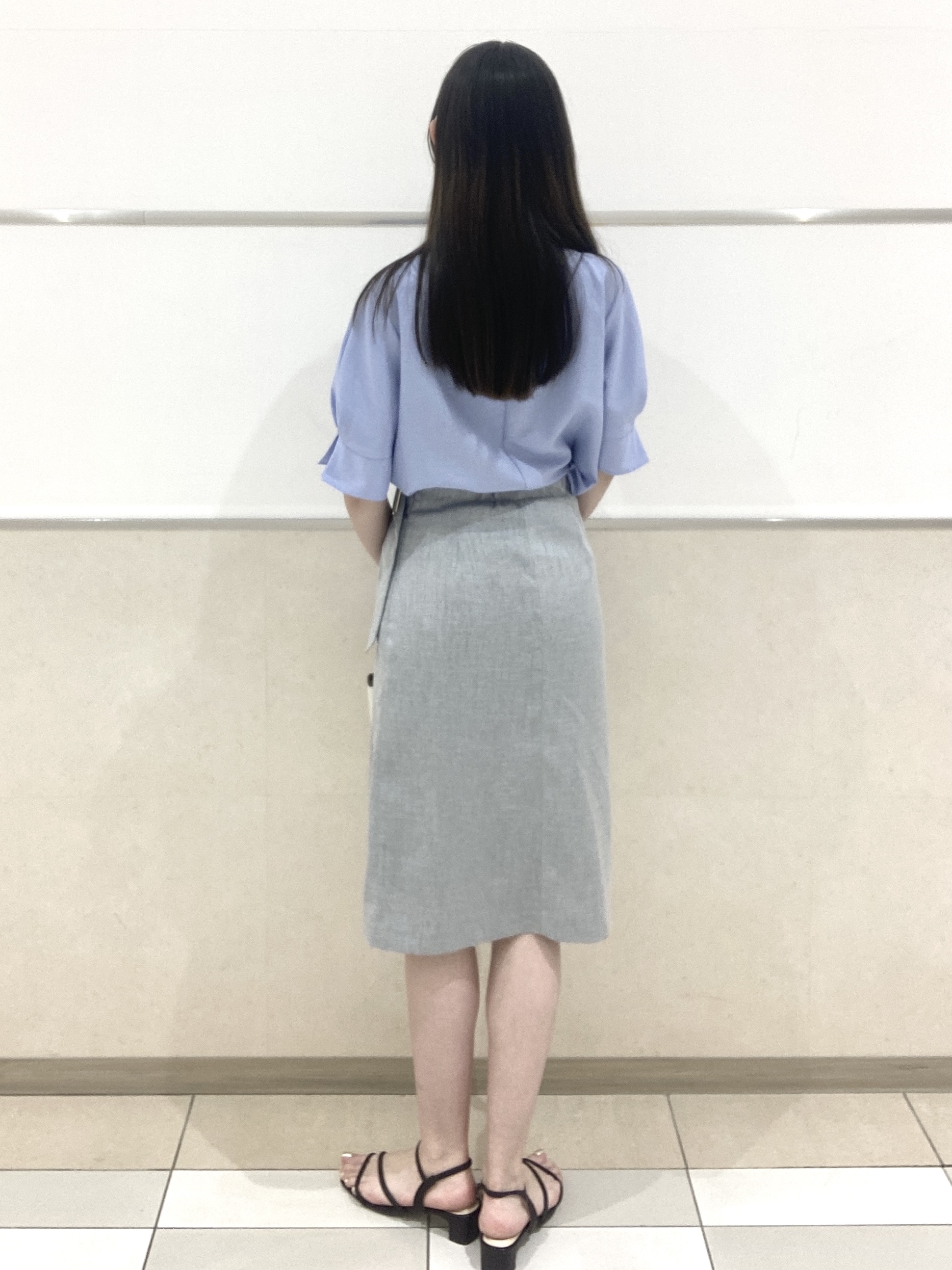 わかさんの「index｜【接触冷感】タックパフスリーブブラウス《吸水速乾／防シワ／洗濯機OK／XS～3L／6col》」を使ったコーディネート