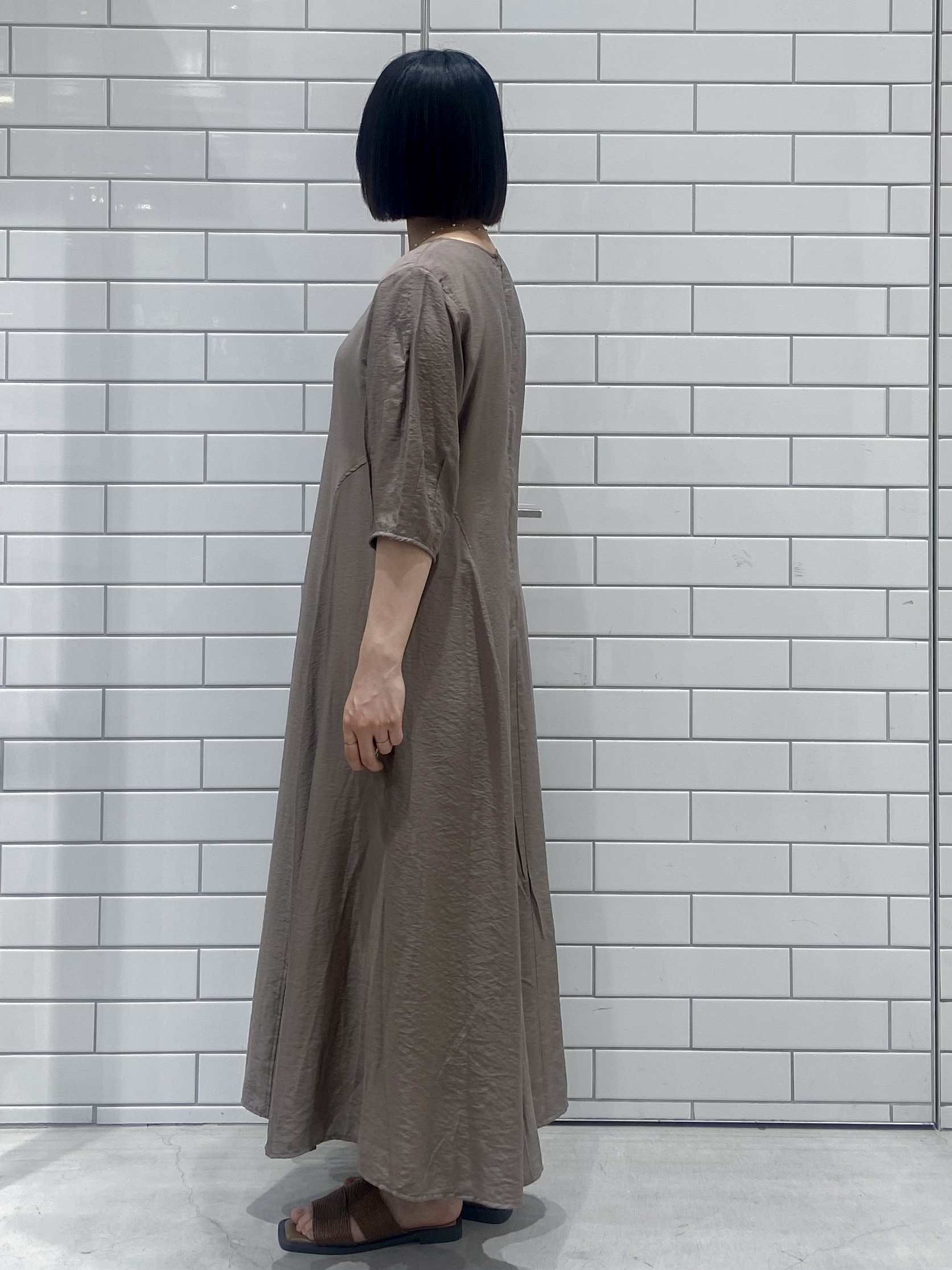 kimiさんの「OPAQUE.CLIP｜切り替えデザインフレアワンピース【洗濯機OK】」を使ったコーディネート