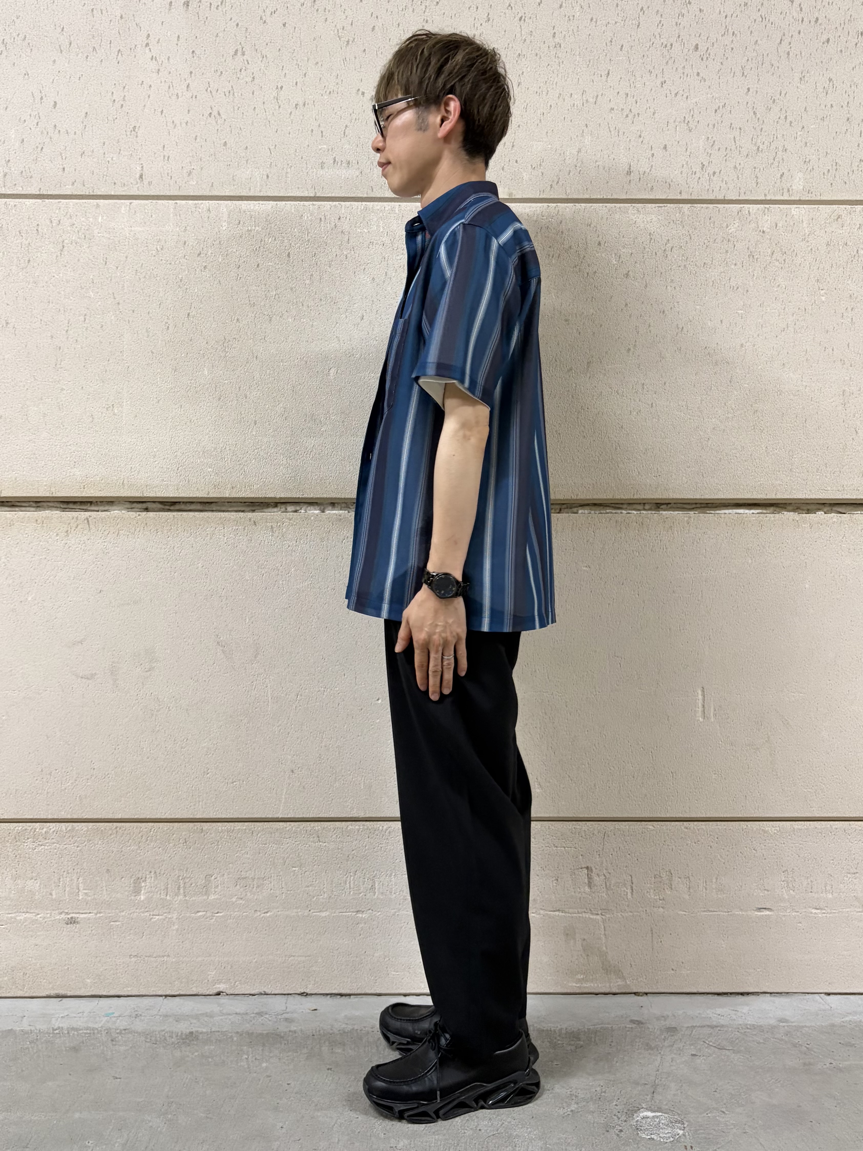 つーじーさんの「THE SHOP TK｜メッシュ ストライプ半袖シャツ 洗濯機OK／通気性◎」を使ったコーディネート