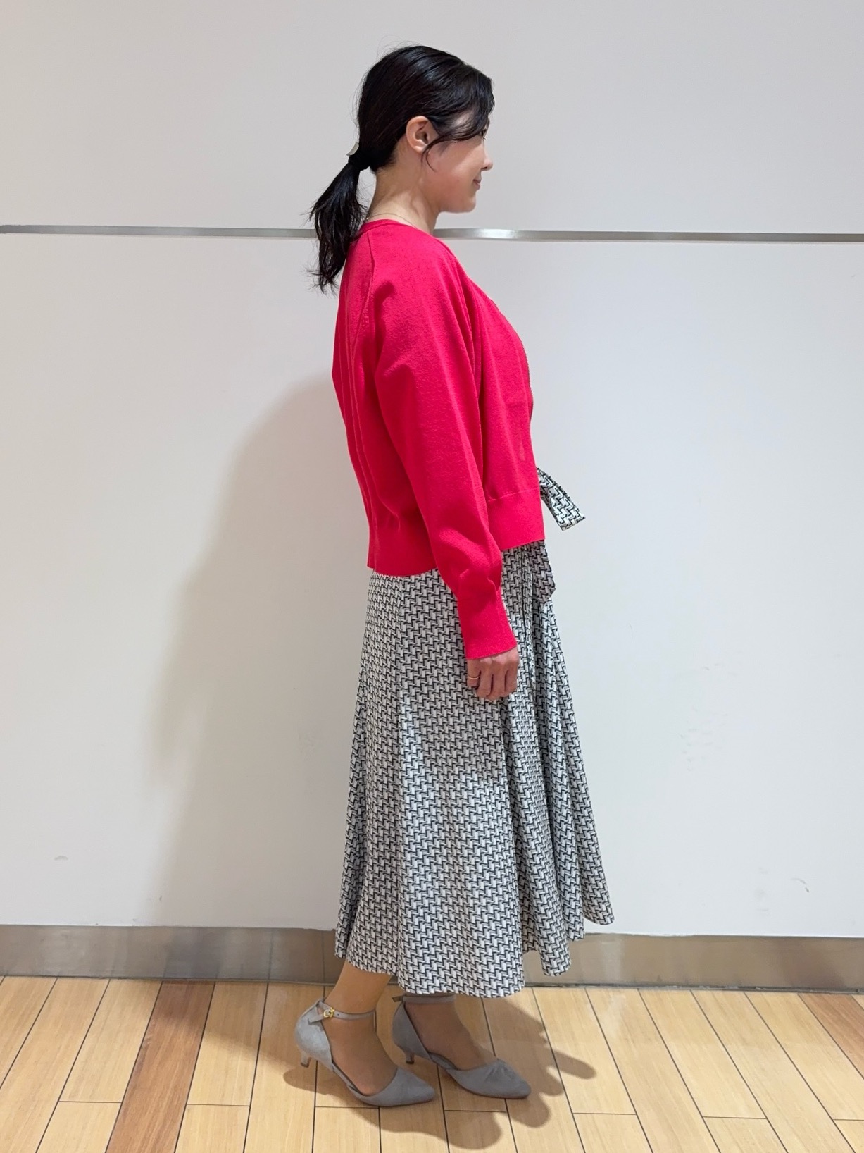 misaさんの「UNTITLED｜【美シルエット/洗える】ジオメプリントワンピース」を使ったコーディネート