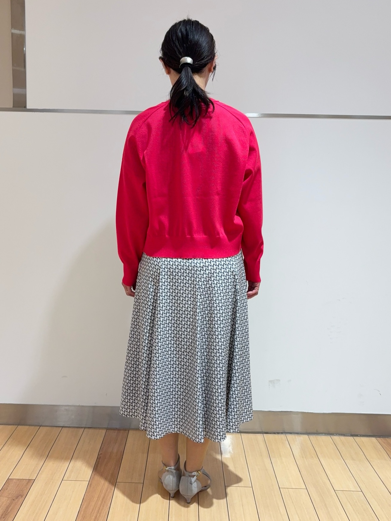 misaさんの「UNTITLED｜【美シルエット/洗える】ジオメプリントワンピース」を使ったコーディネート