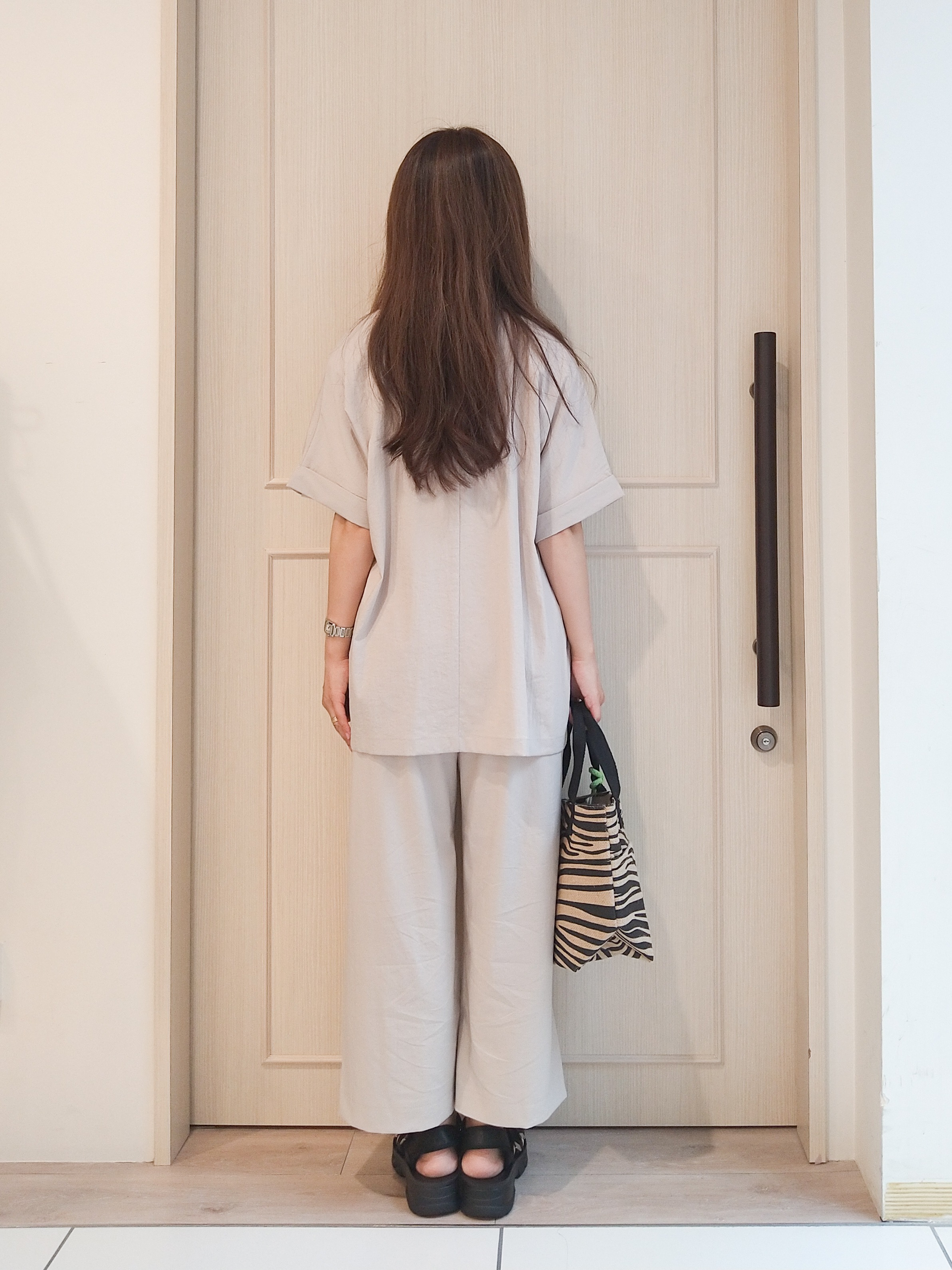 mi-saさんの「SHOO･LA･RUE｜【高レビュー/洗濯機可/セットアップ可】軽凛(かろりん) ひんやり半袖ジャケット」を使ったコーディネート