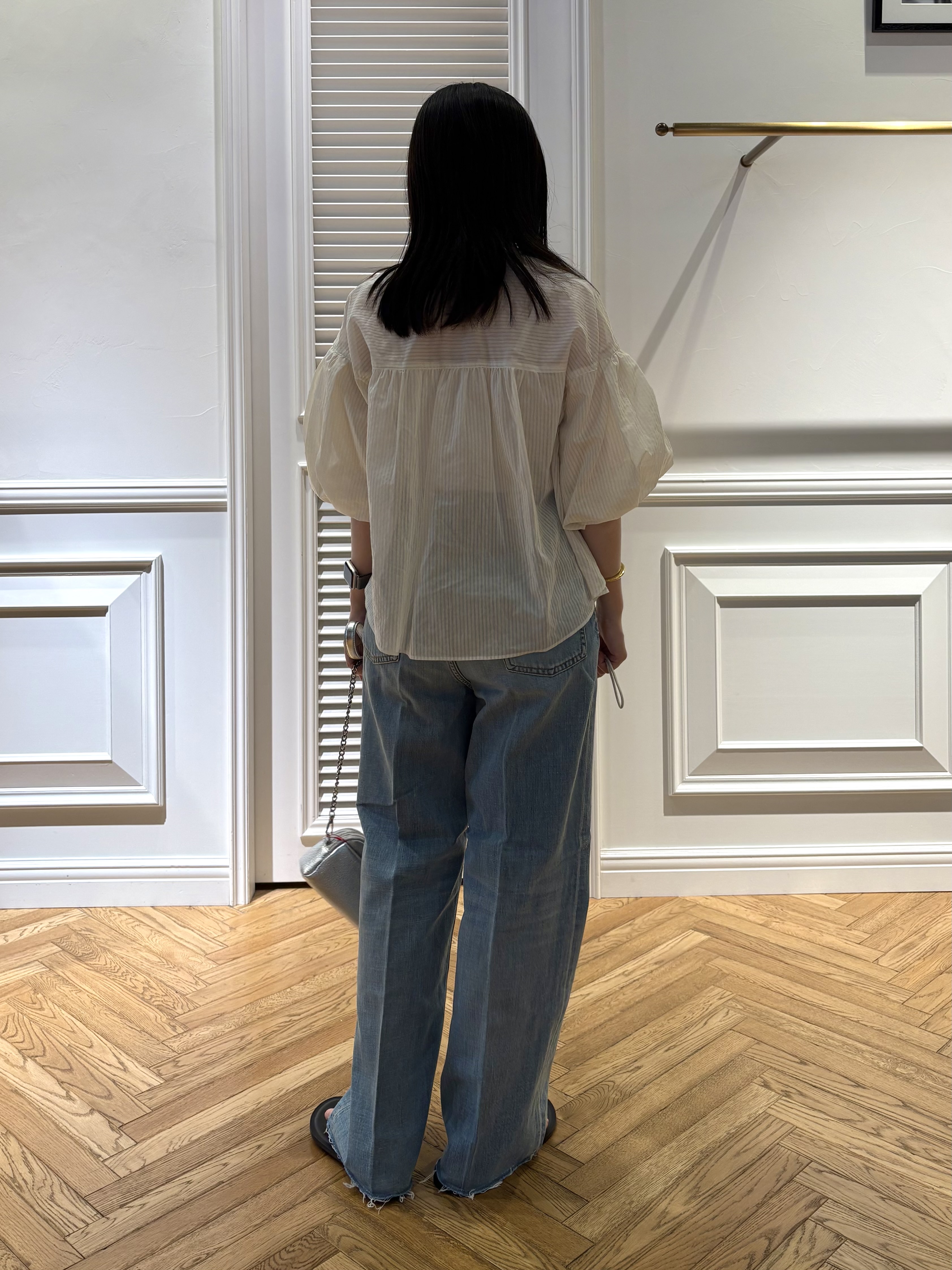 cocoさんの「DRESSTERIOR｜【1枚で着映え/ウォッシャブル】ストライプスタンドフリルボリュームスリーブブラウス」を使ったコーディネート