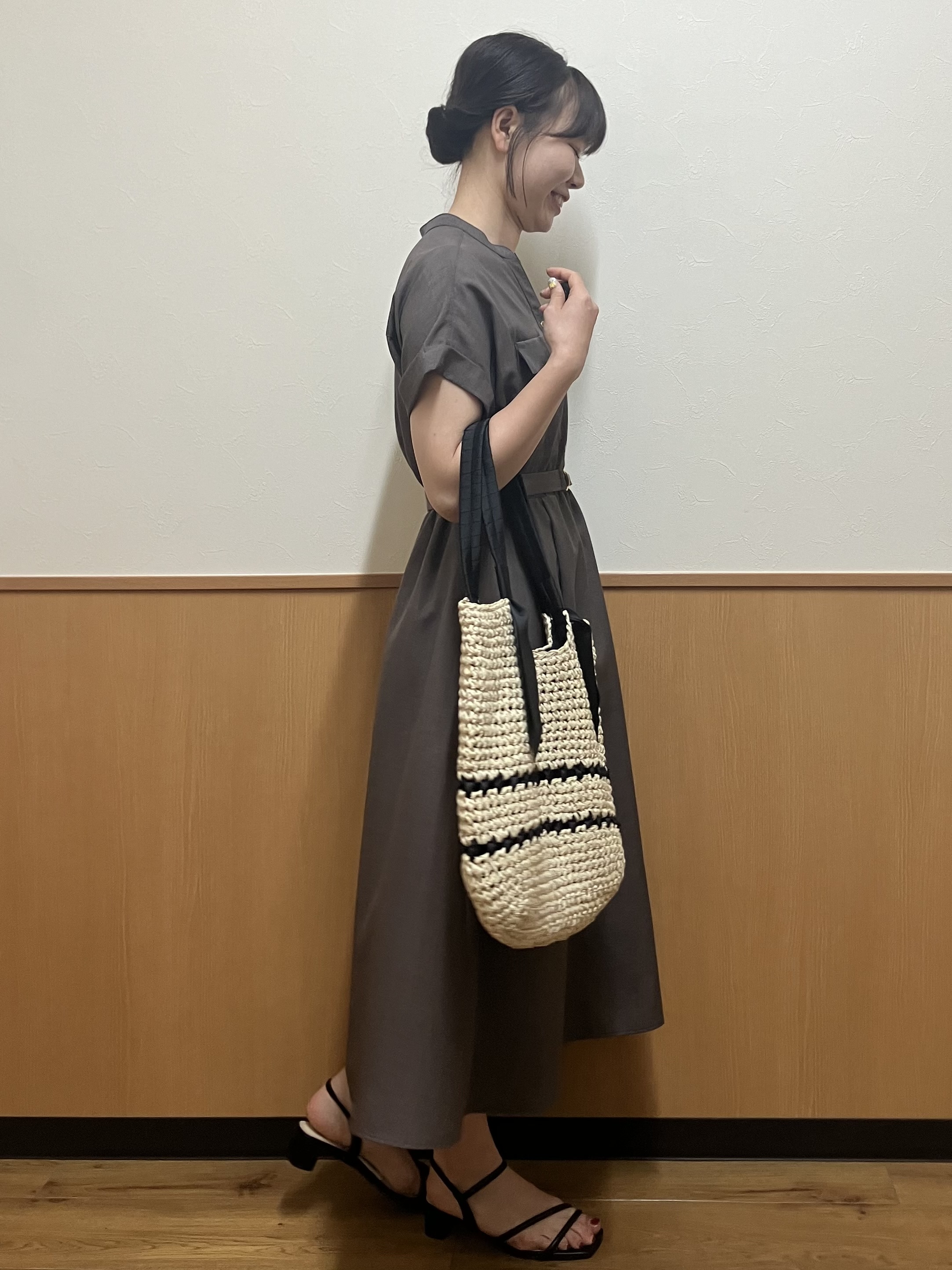 MAYUKIさんの「index｜ダブルポケットスキッパーワンピース【防シワ／洗濯機OK】《XS～3L／6col》」を使ったコーディネート
