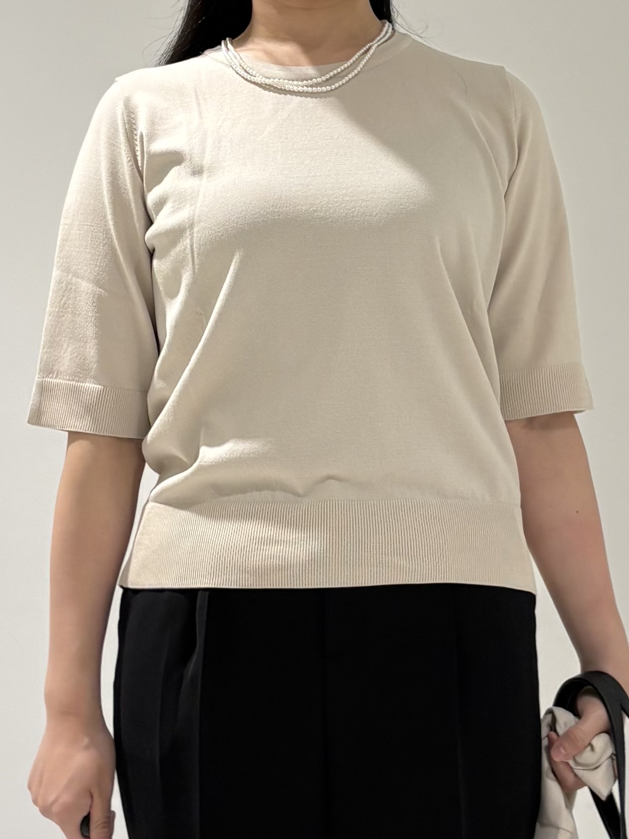 momokoさんの「INDIVI｜【UVケア/接触冷感／アンサンブル】丸首カーディガン＆袖スリット5分袖ニット」を使ったコーディネート