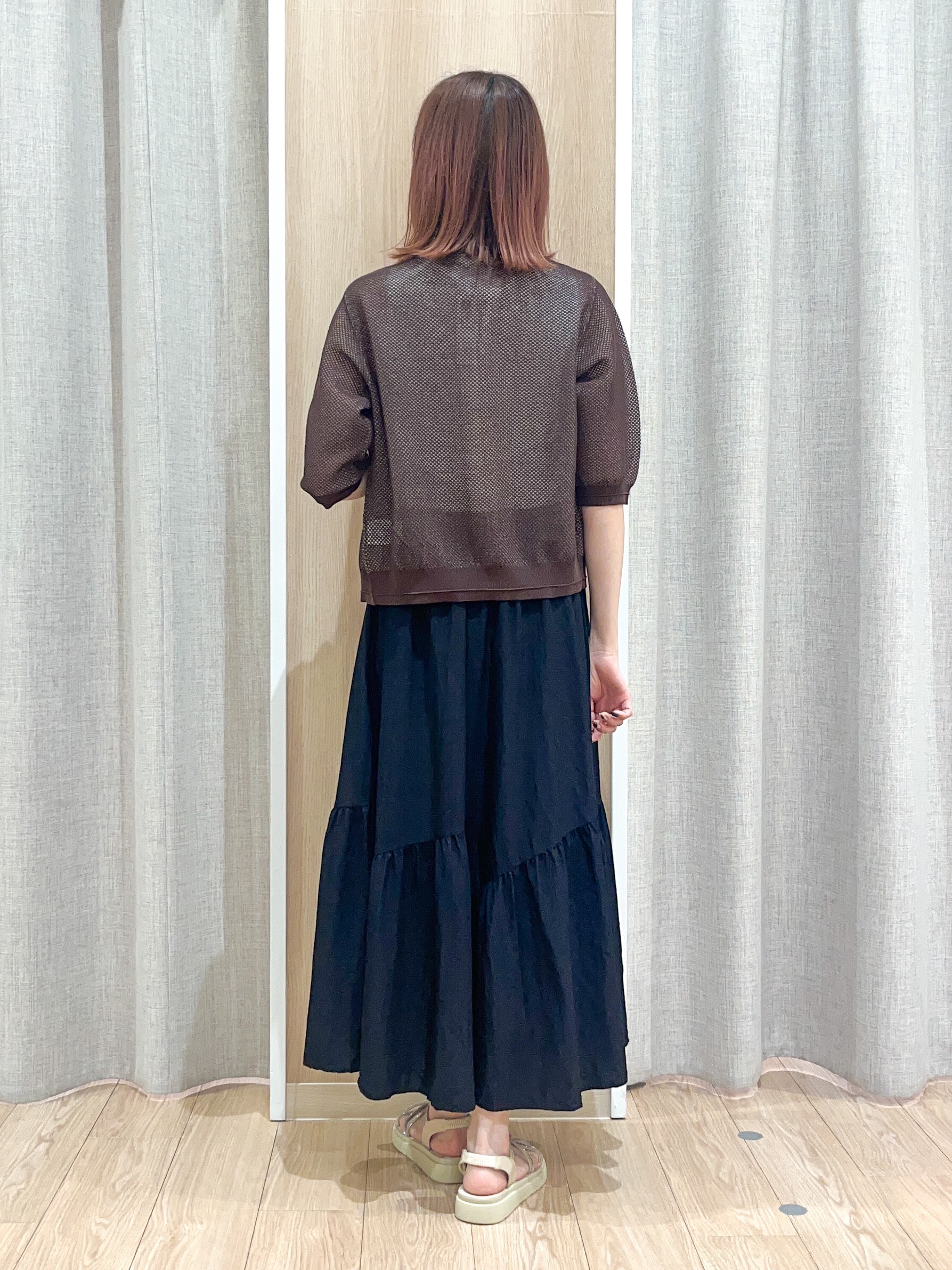 みーちゃんさんの「grove｜【貴島明日香さん着用・洗える】透けない、大人のメッシュカーディガン」を使ったコーディネート
