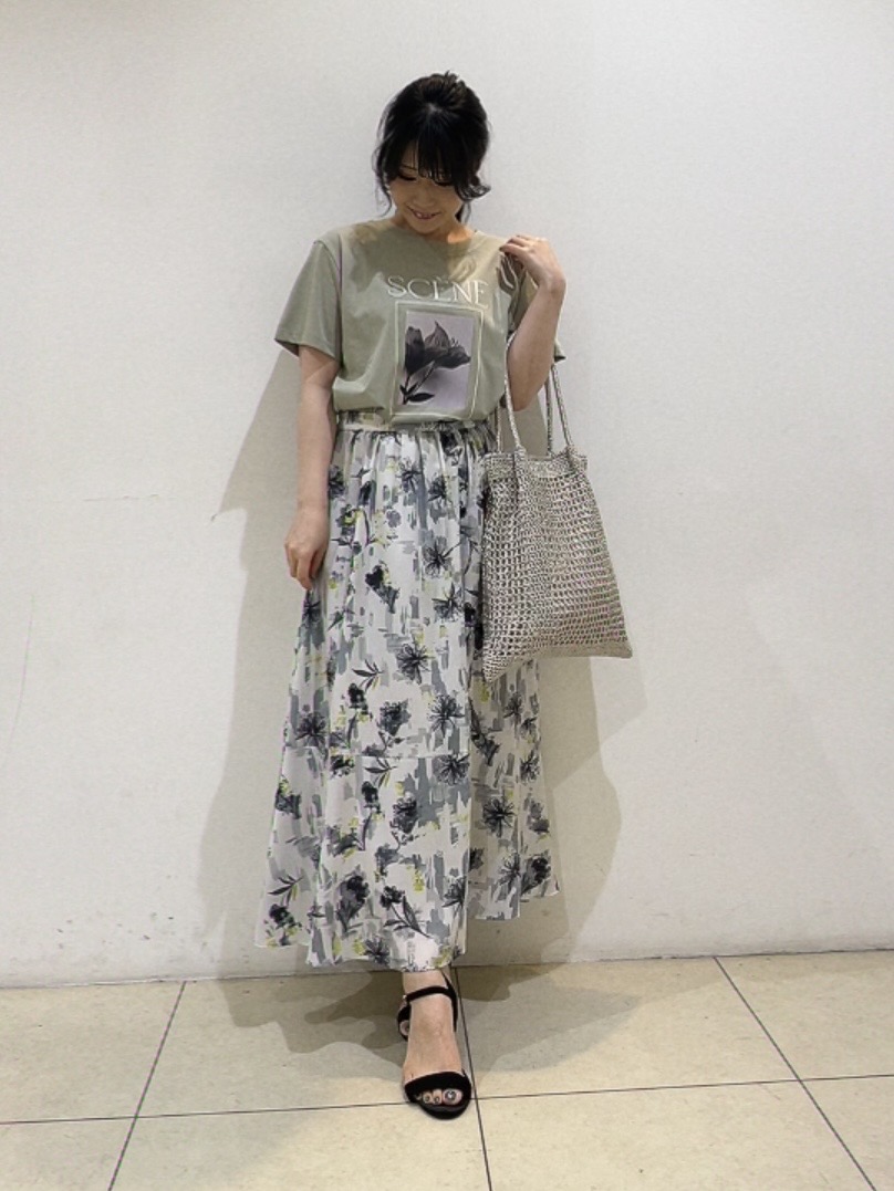 watanabeさんの「UNTITLED｜【古畑星夏さん着用/ロゴ/プリント】グラフィックTシャツ」を使ったコーディネート